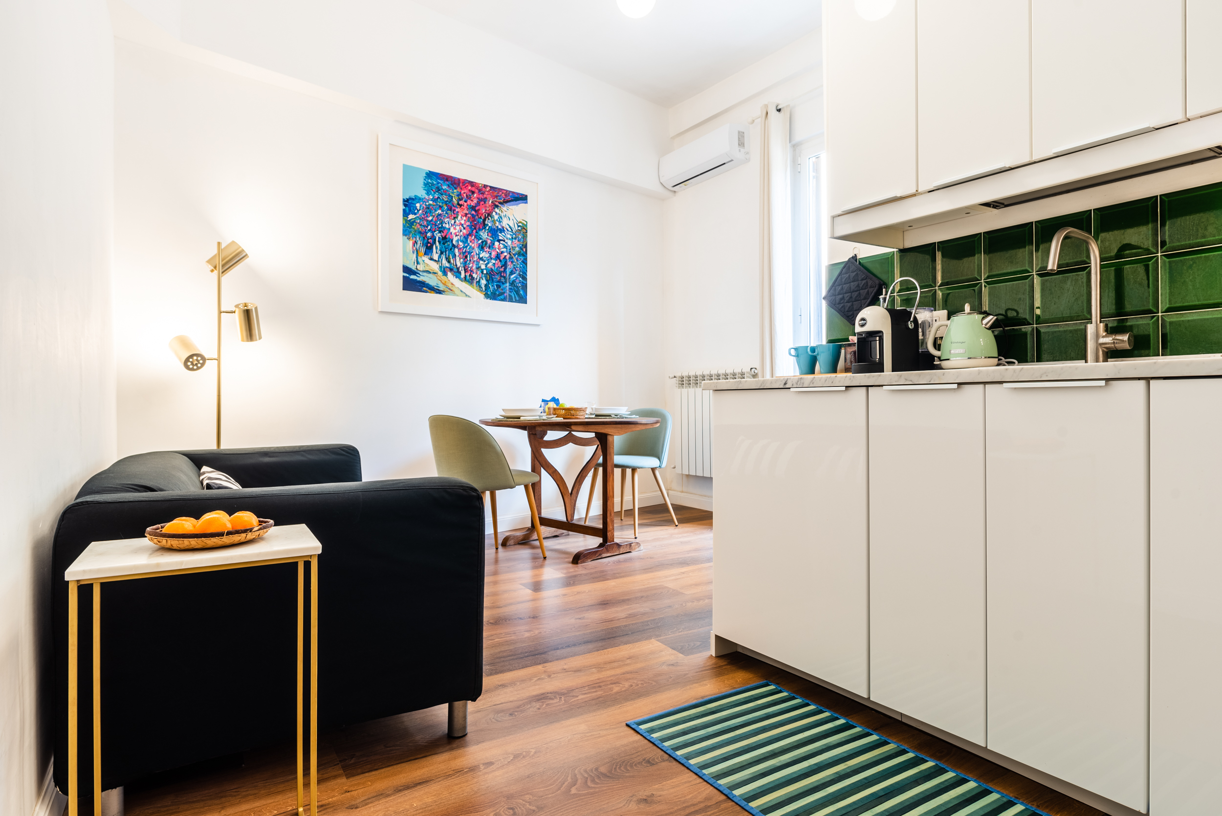 Cozy Pigneto flat with lovely private terrace in V Prenestino/Centocelle, Rome