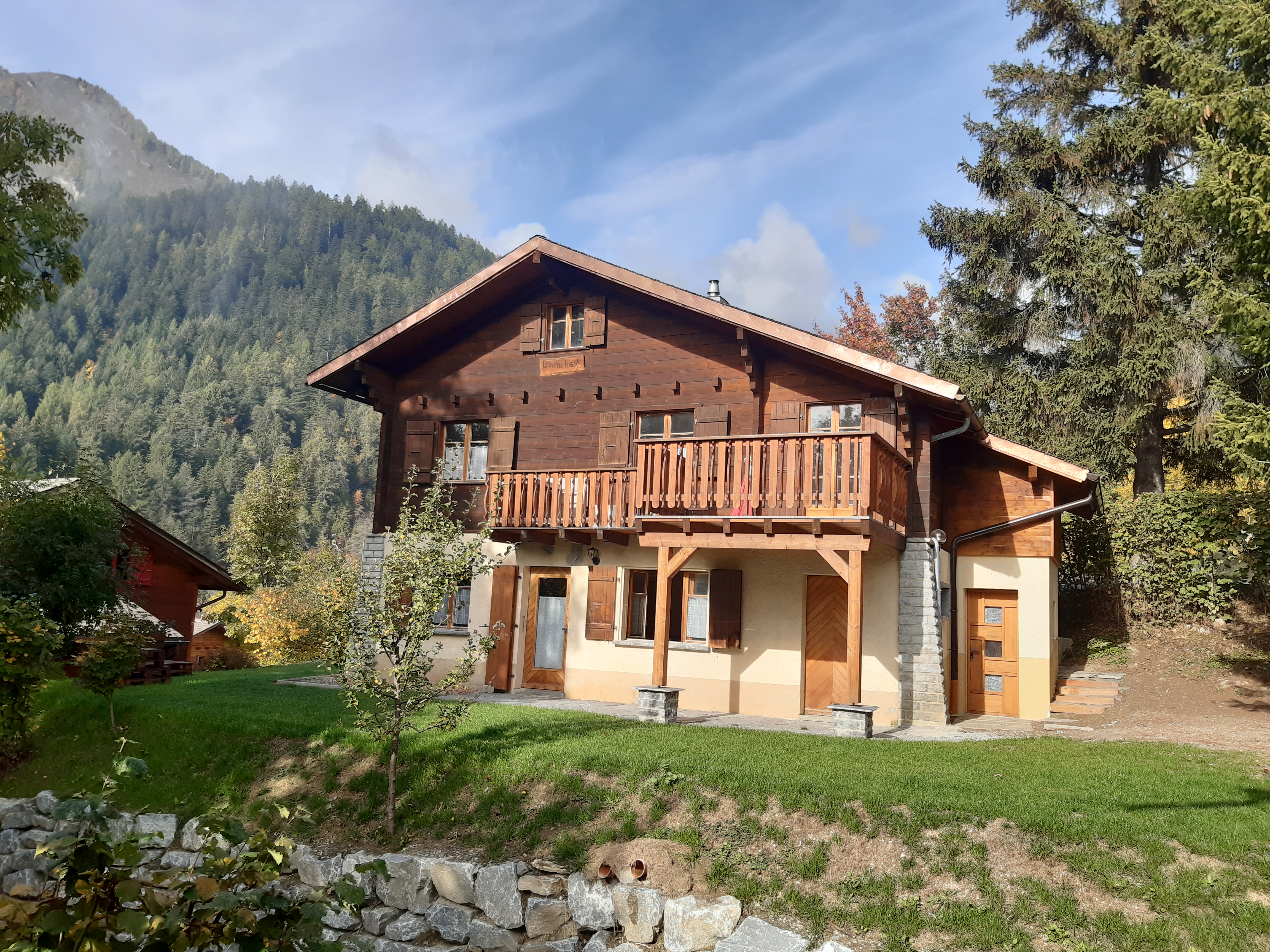 Ovronnaz, Charming 2 rooms in chalet with stove