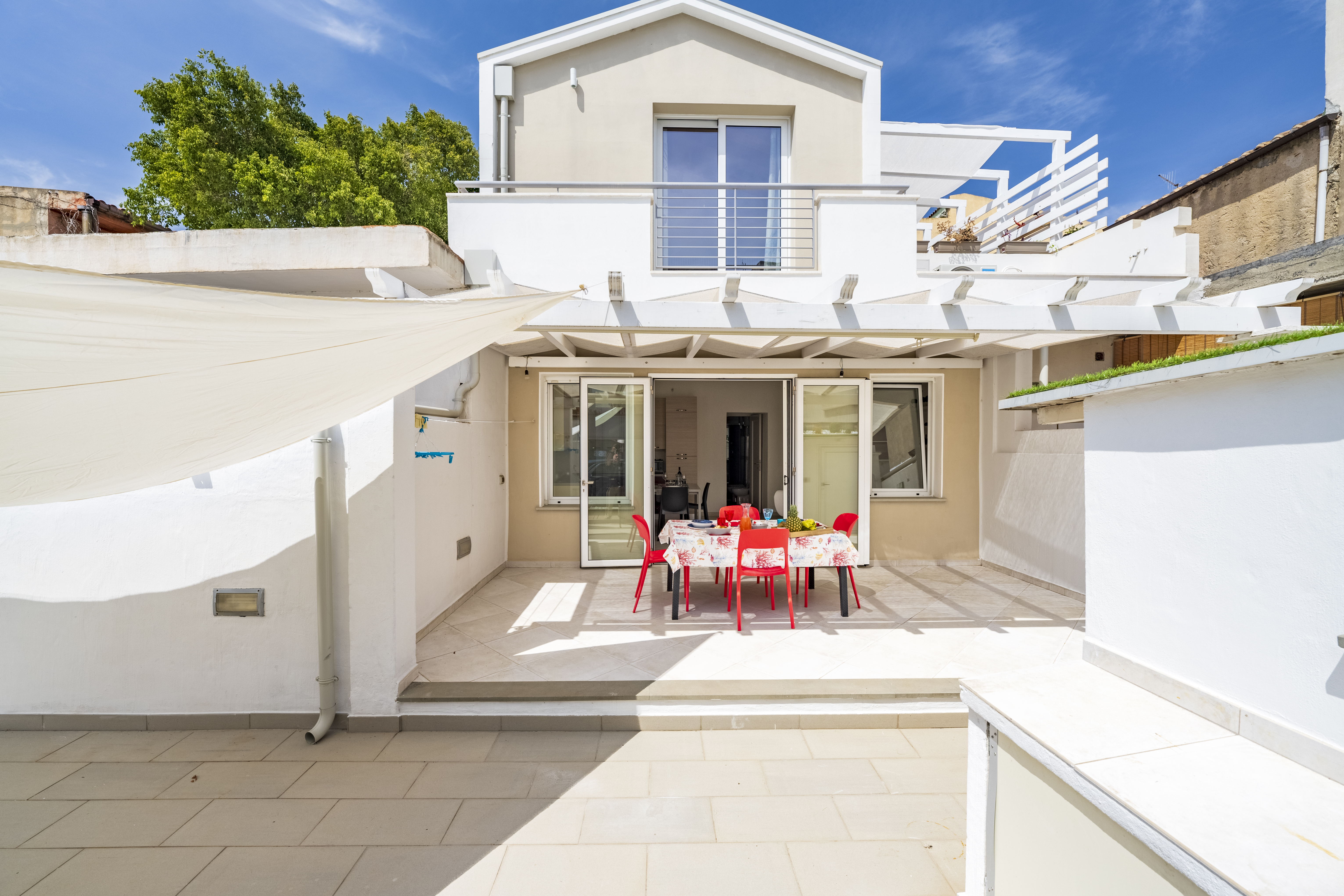 Beautiful detached house near the  center