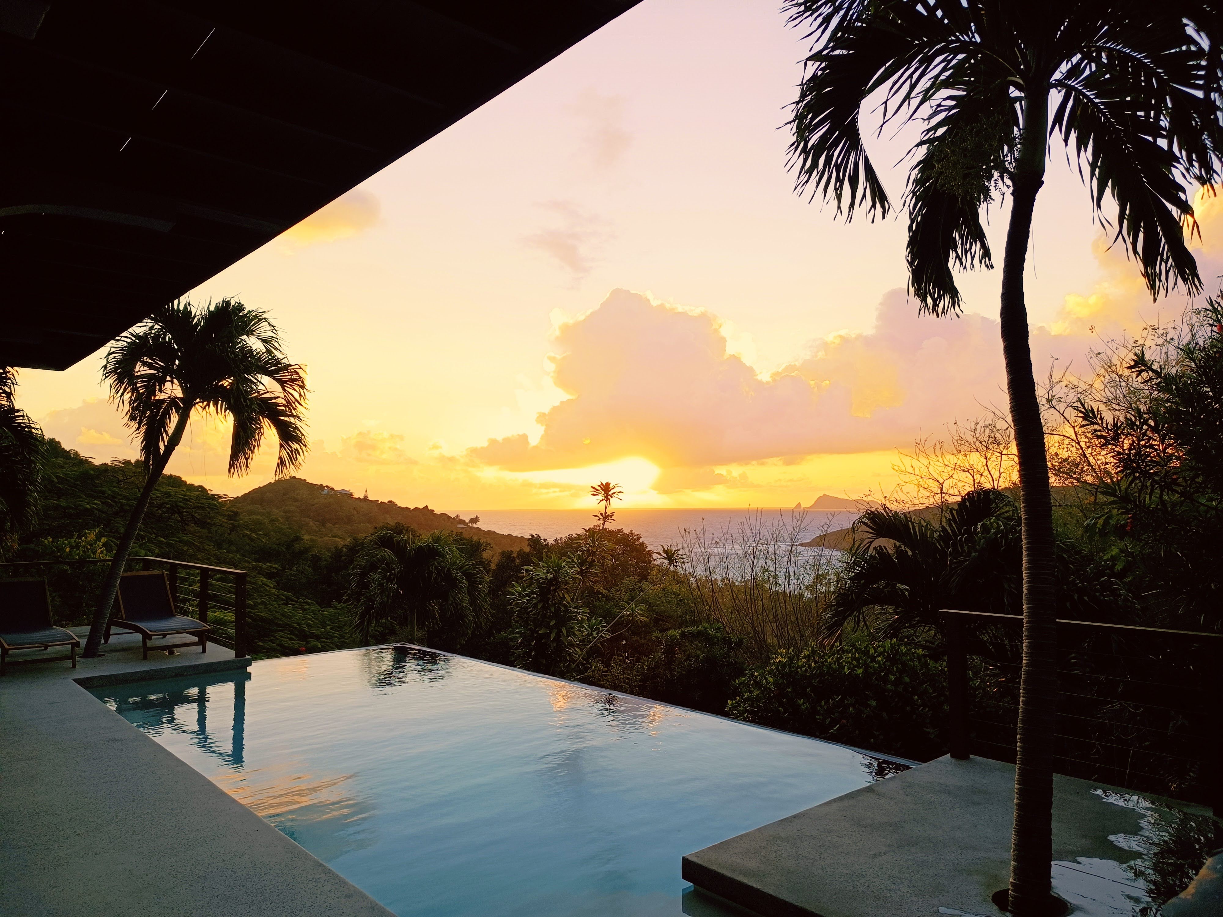 Individual apartment, Infinity pool & ocean views
