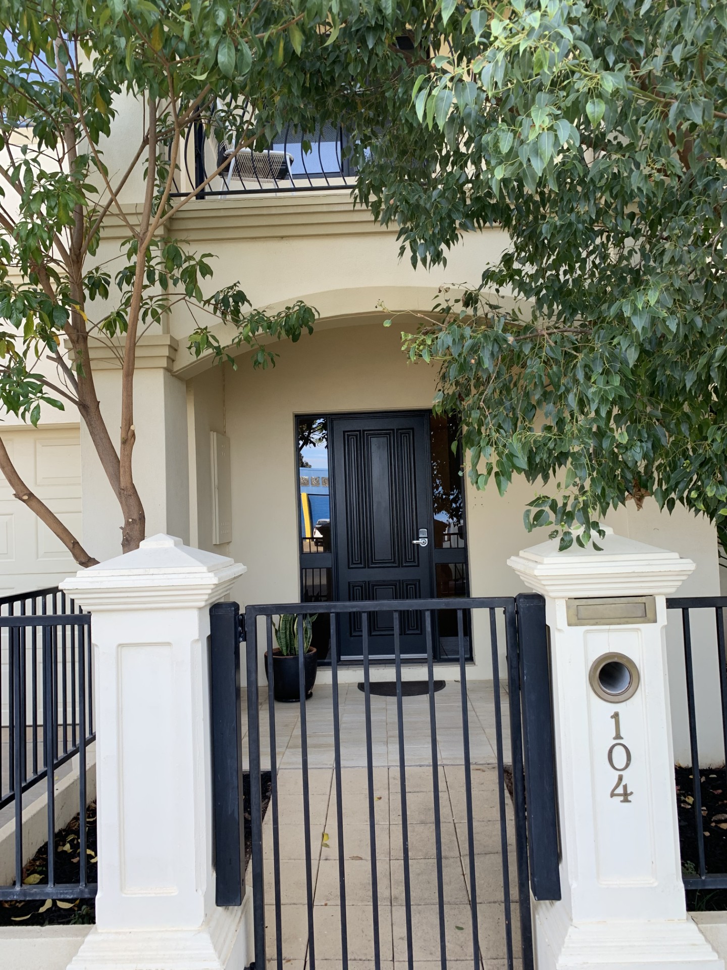 Villa 104