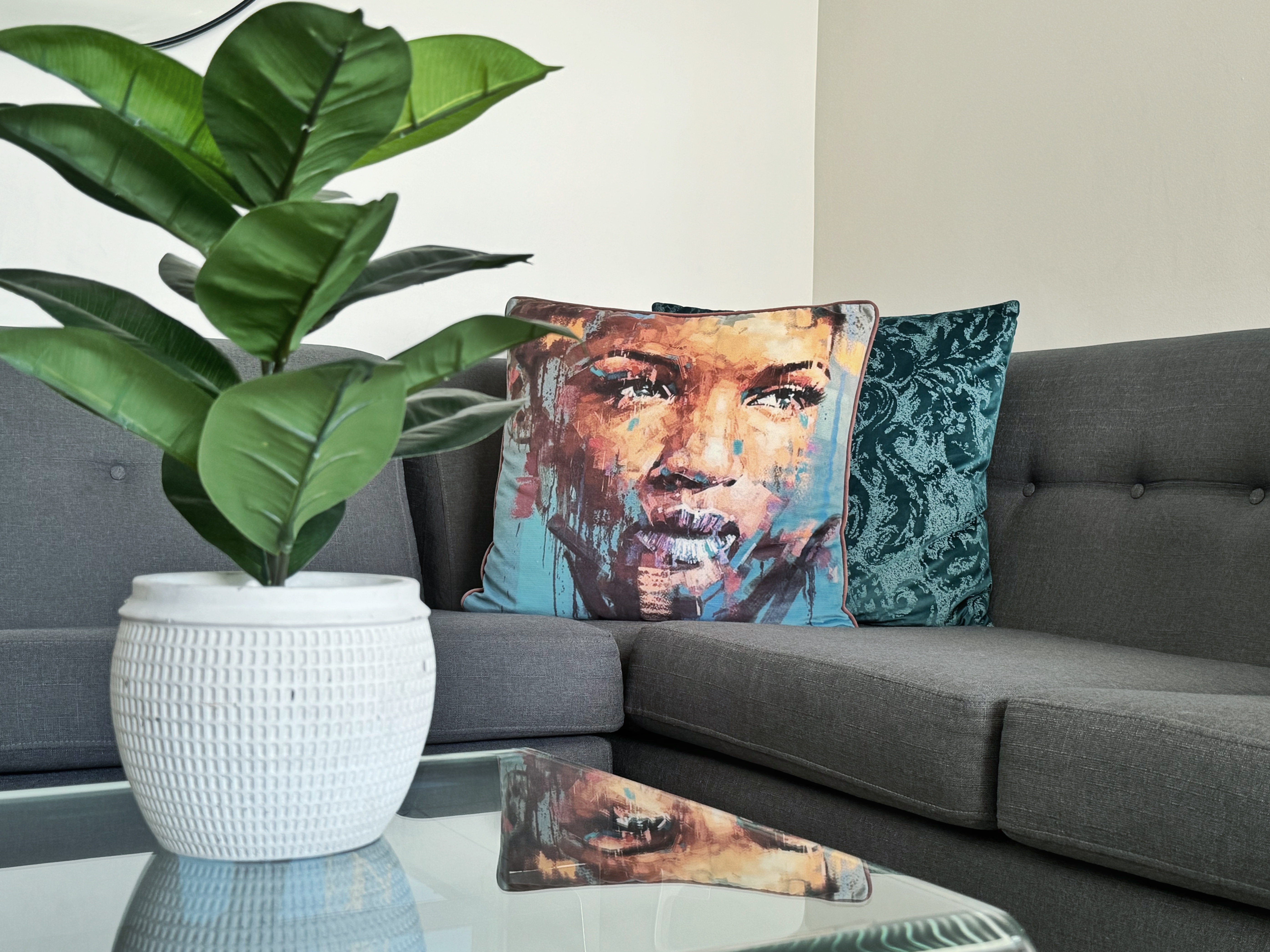 Perfect Beachfront Apartment #1 in Ward 54, Cape Town