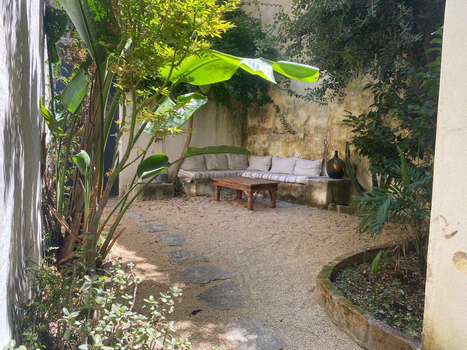 Two Bedrooms w/ Garden in Santa Maria Maior, Lisbon
