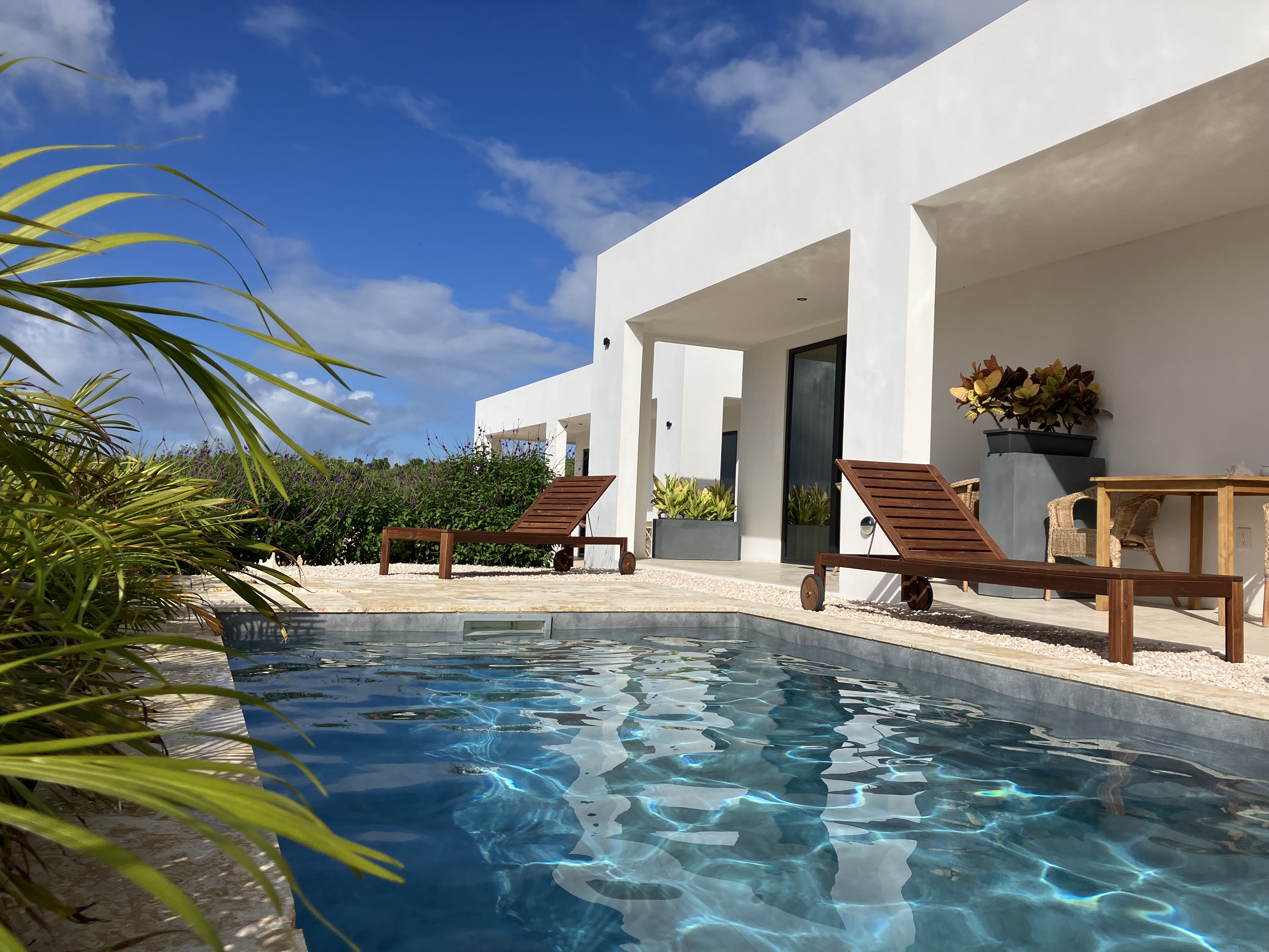 Modern cozy Studio with kitchen and pool #2