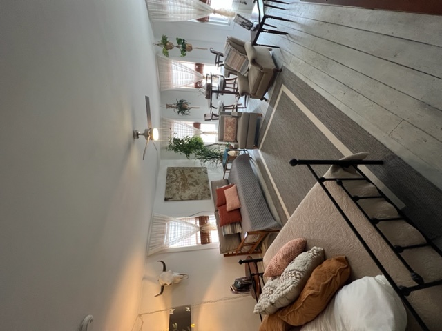 Vintage Vibe Hideout near NSU & downtown Tahlequah