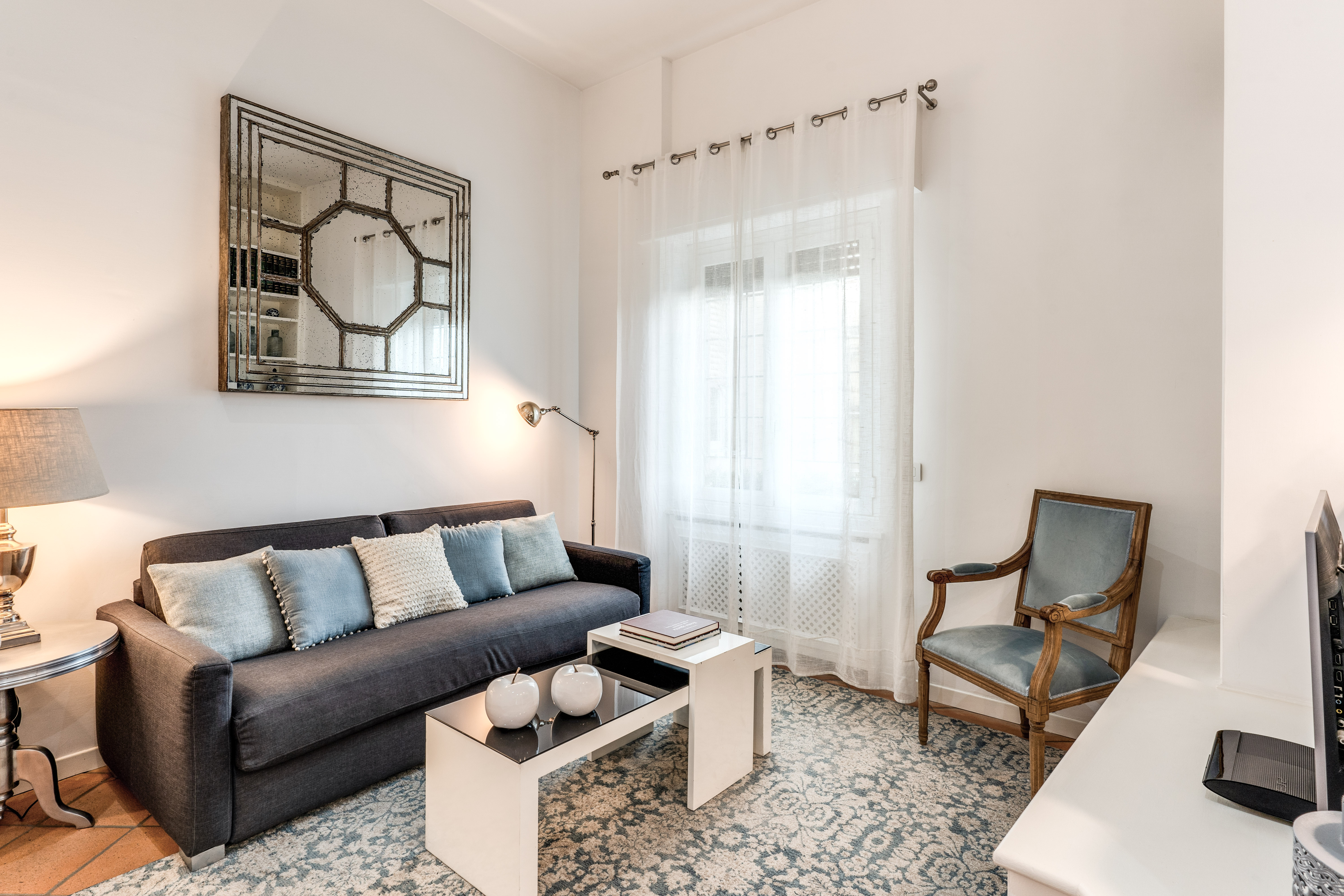 St. Peter luxury apartment, vatican