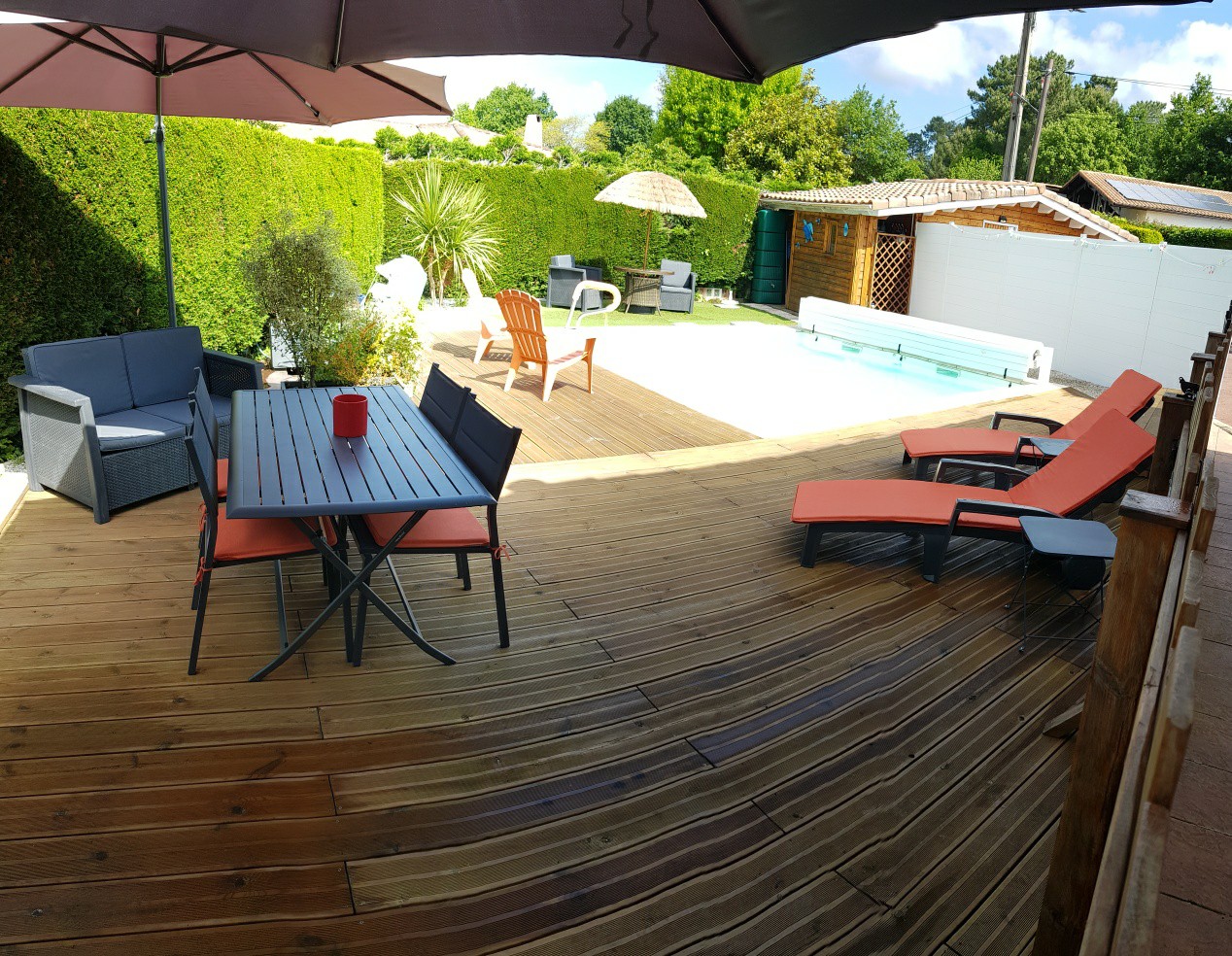Private home pool access in the heart of the pool
