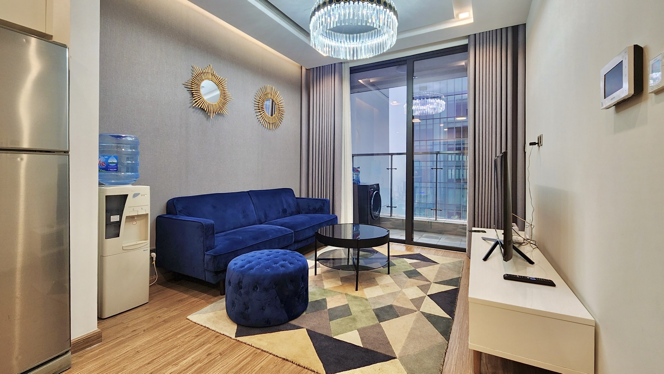Cozy Apt. at Vinhomes Metropolis