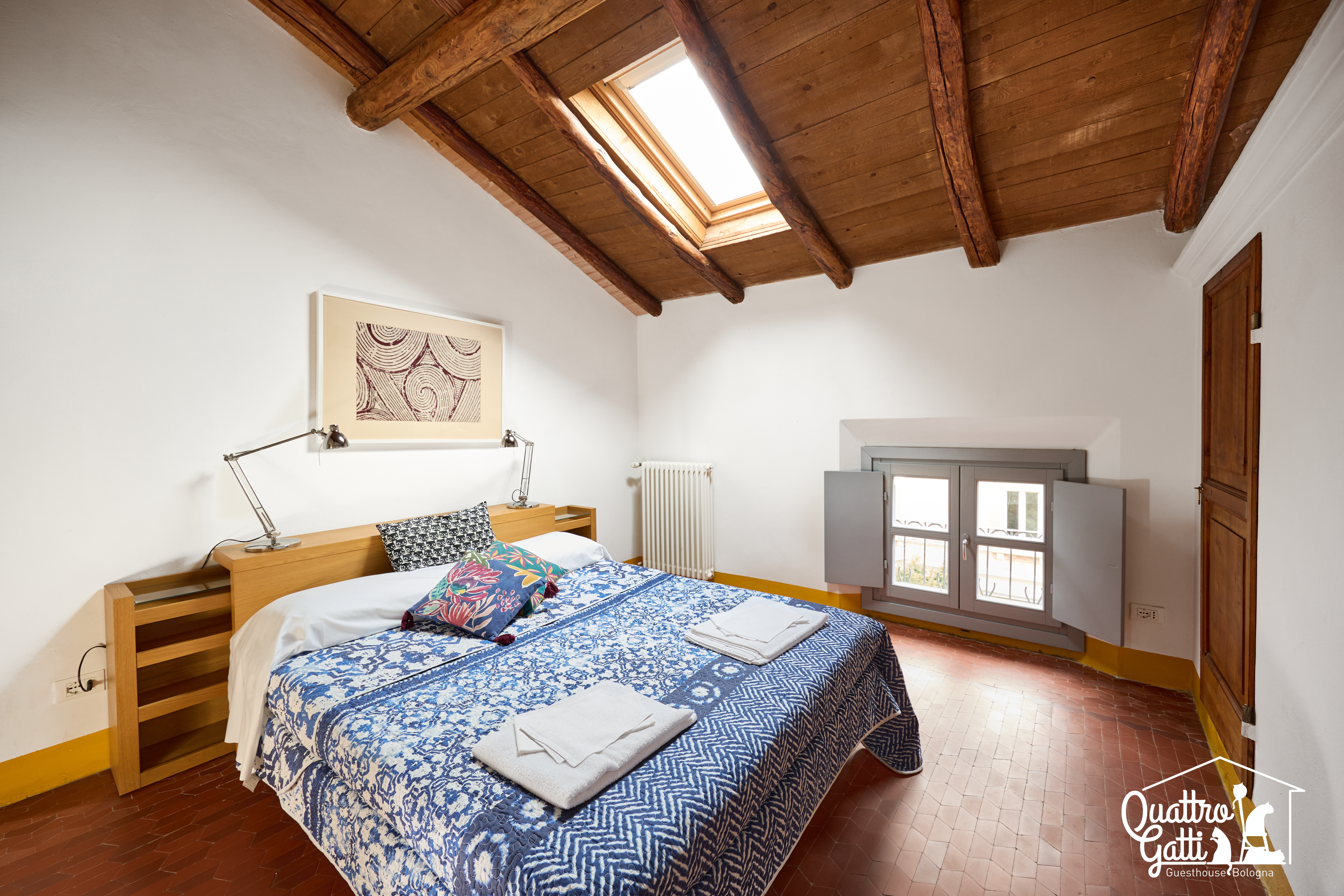 I 4 GATTI Guesthouse. Room 5, Double 2° floor in Porto - Saragozza, Bologna