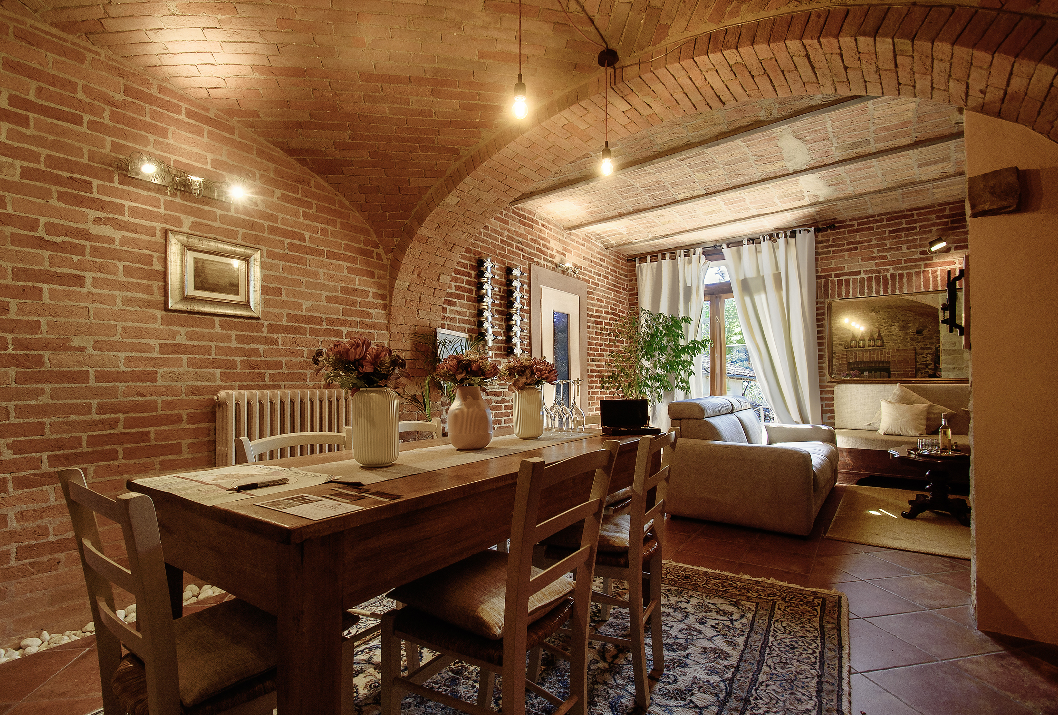 Appartment with terrace and fireplace La Giolitta