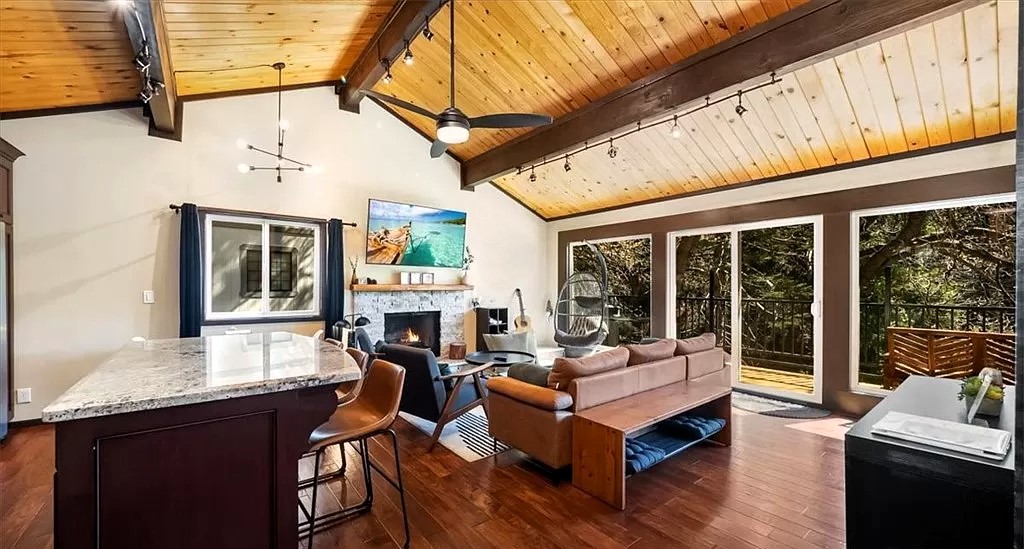 Modern Cabin | Family-Dog-WFH Friendly | Cinema
