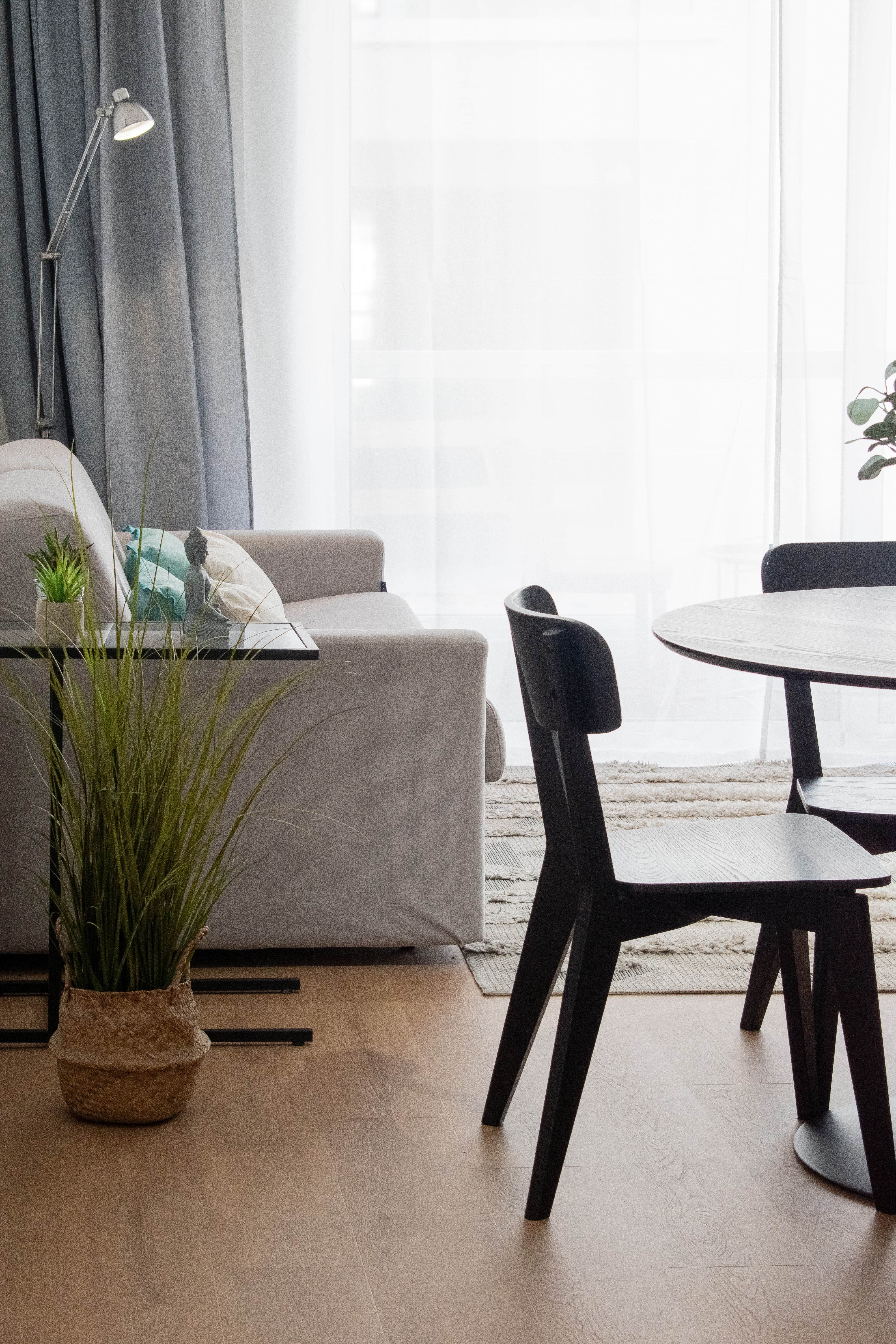 Stylish 2 Bed 2 Bath Apt | St Julians Center