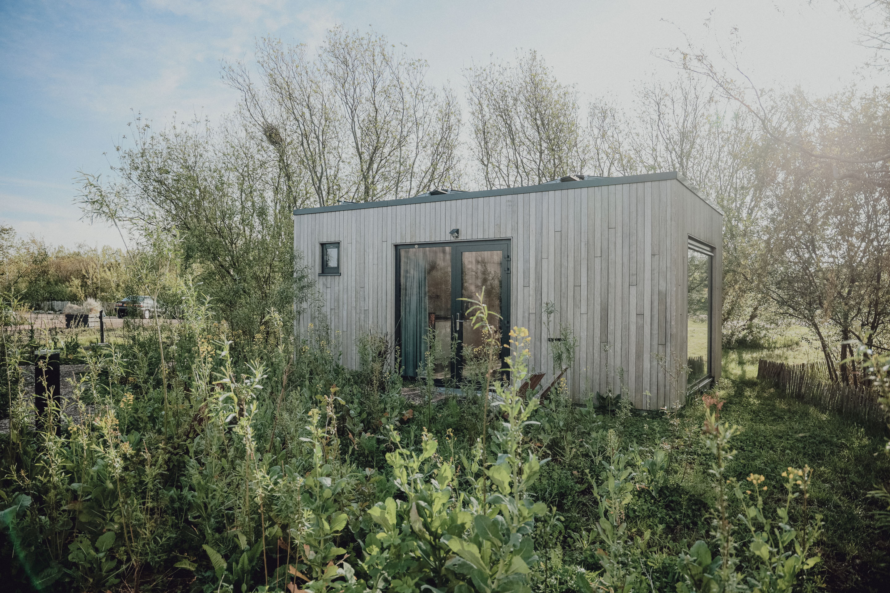 Light eco-lodge with design elements