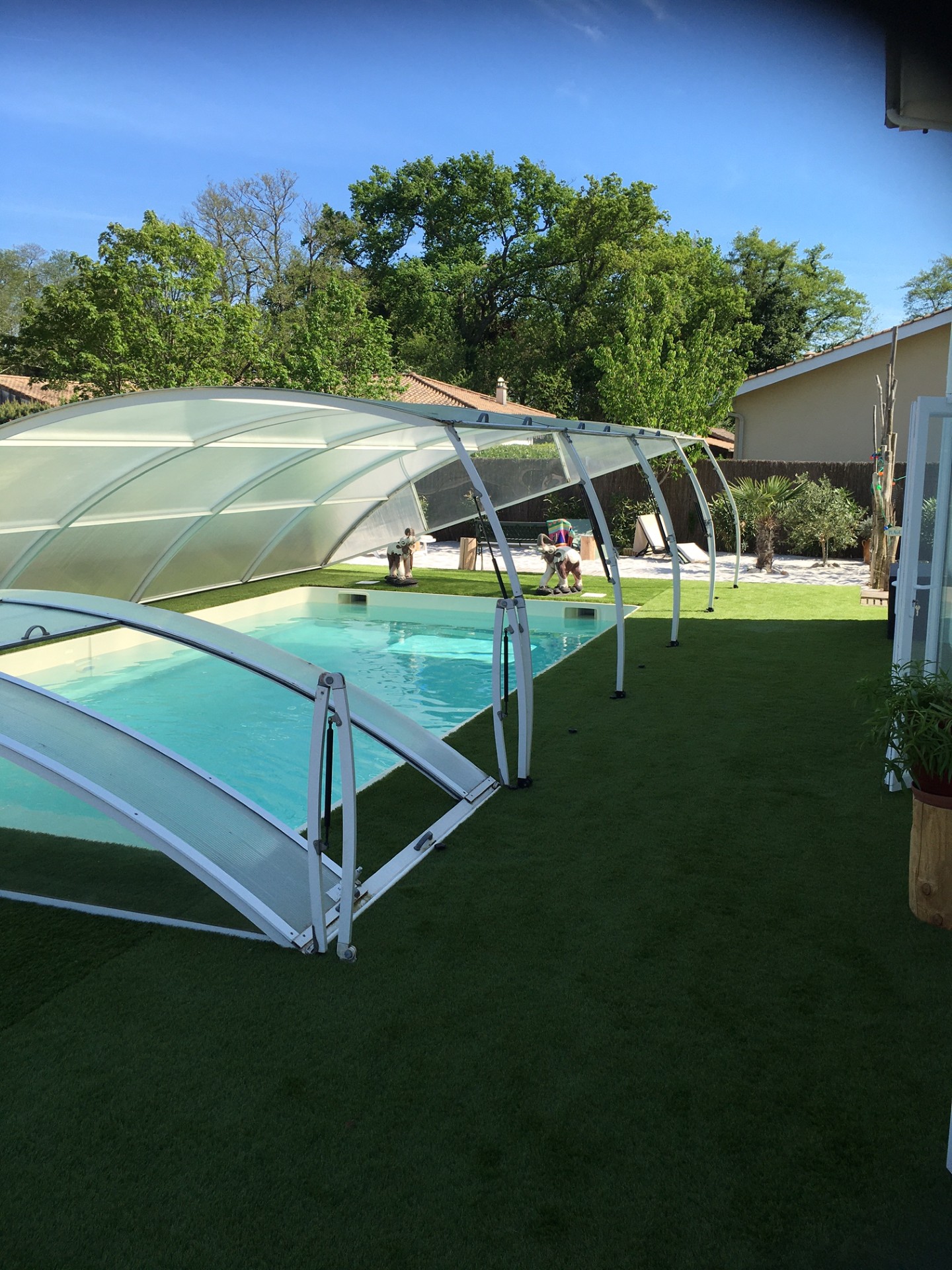 Les Tamaris  Villa with heated pool