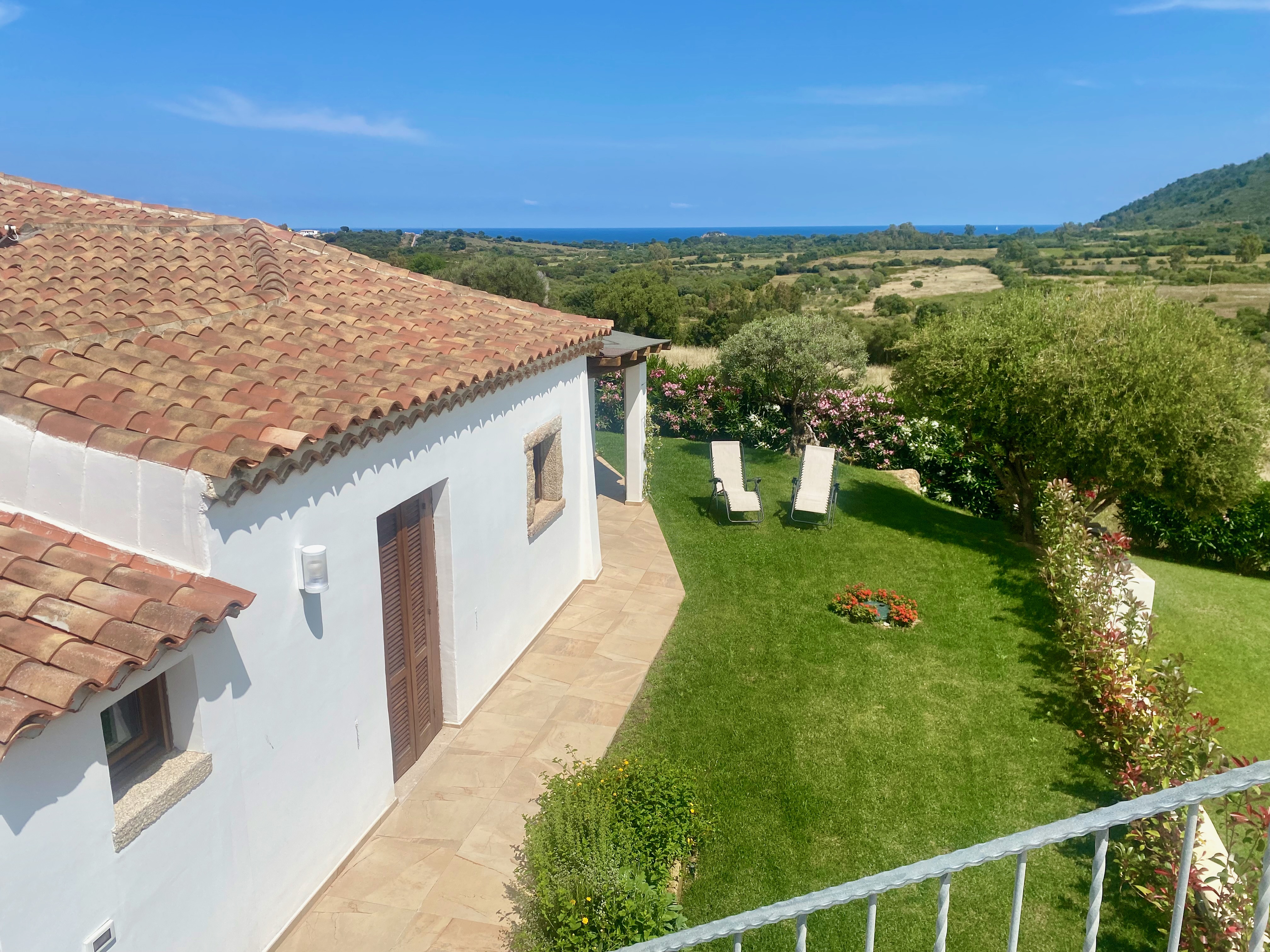 Villa Cice, with garden, in Tanaunella, Budoni