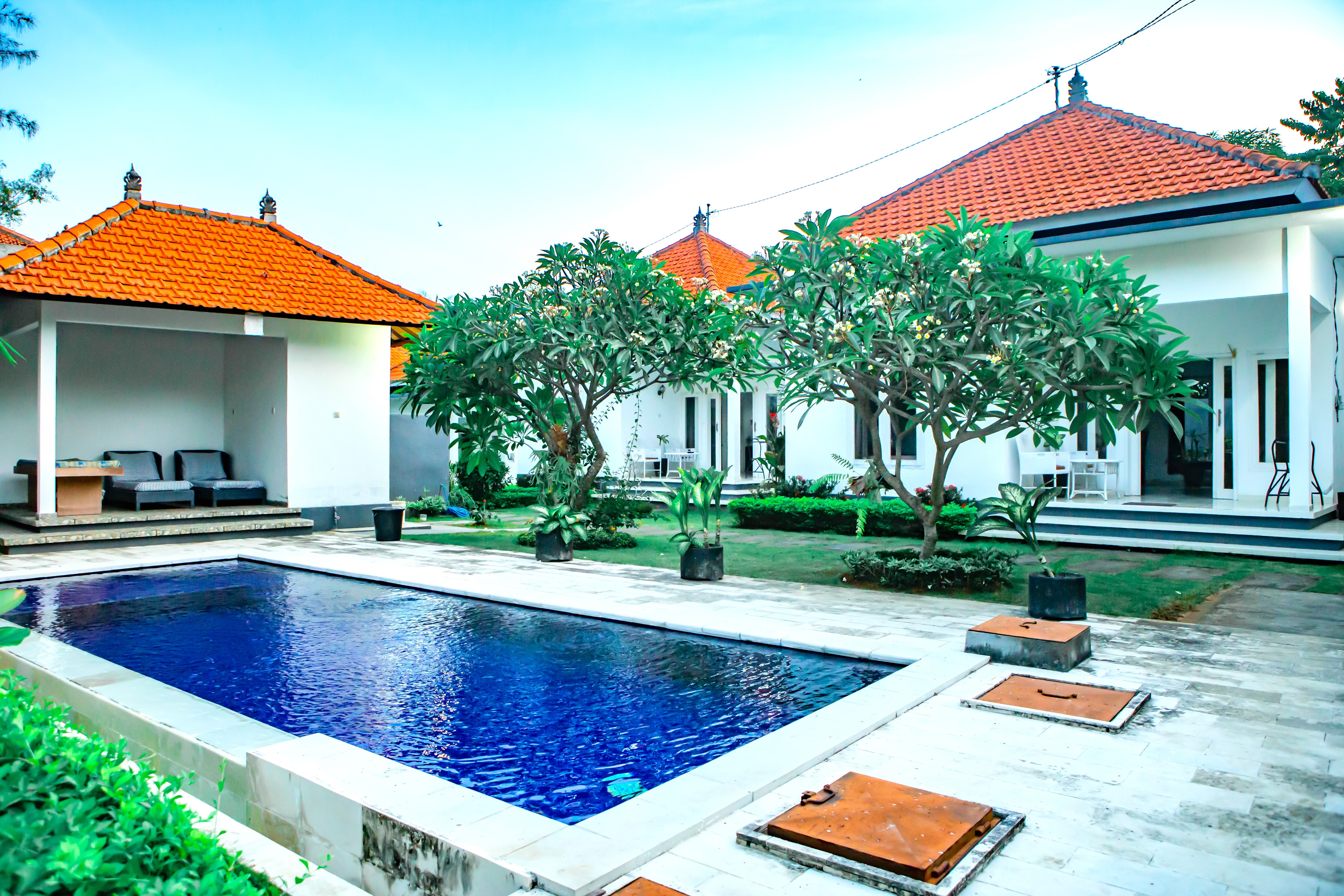 Beautiful Nature with Pool / Semi-Double Bed
