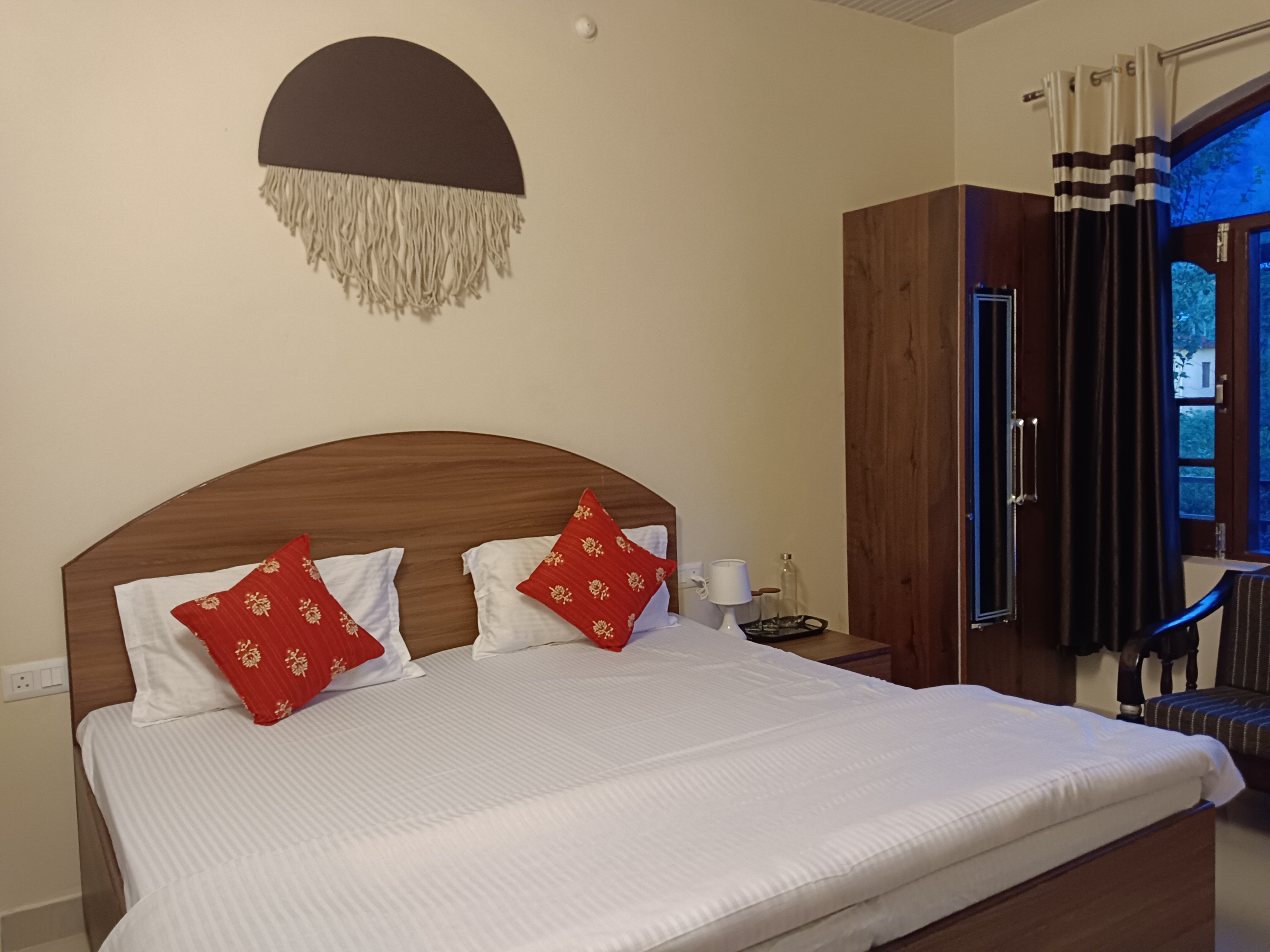 Aditya Homestay, Lavendar Room