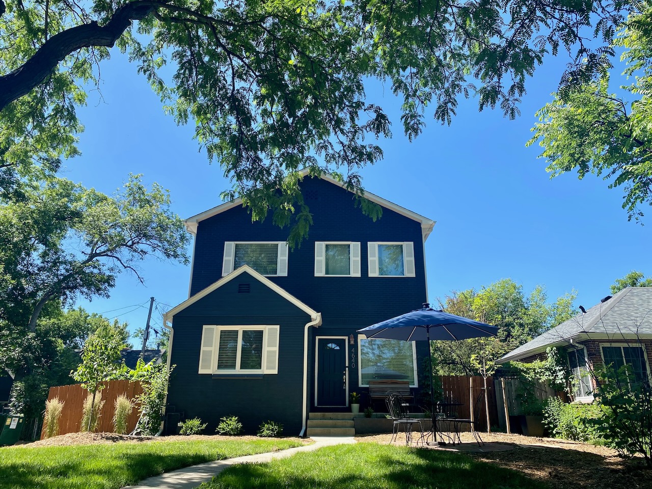 Spacious 5 bed / 4 bath in Gorgeous Park Hill in South Park Hill, Denver