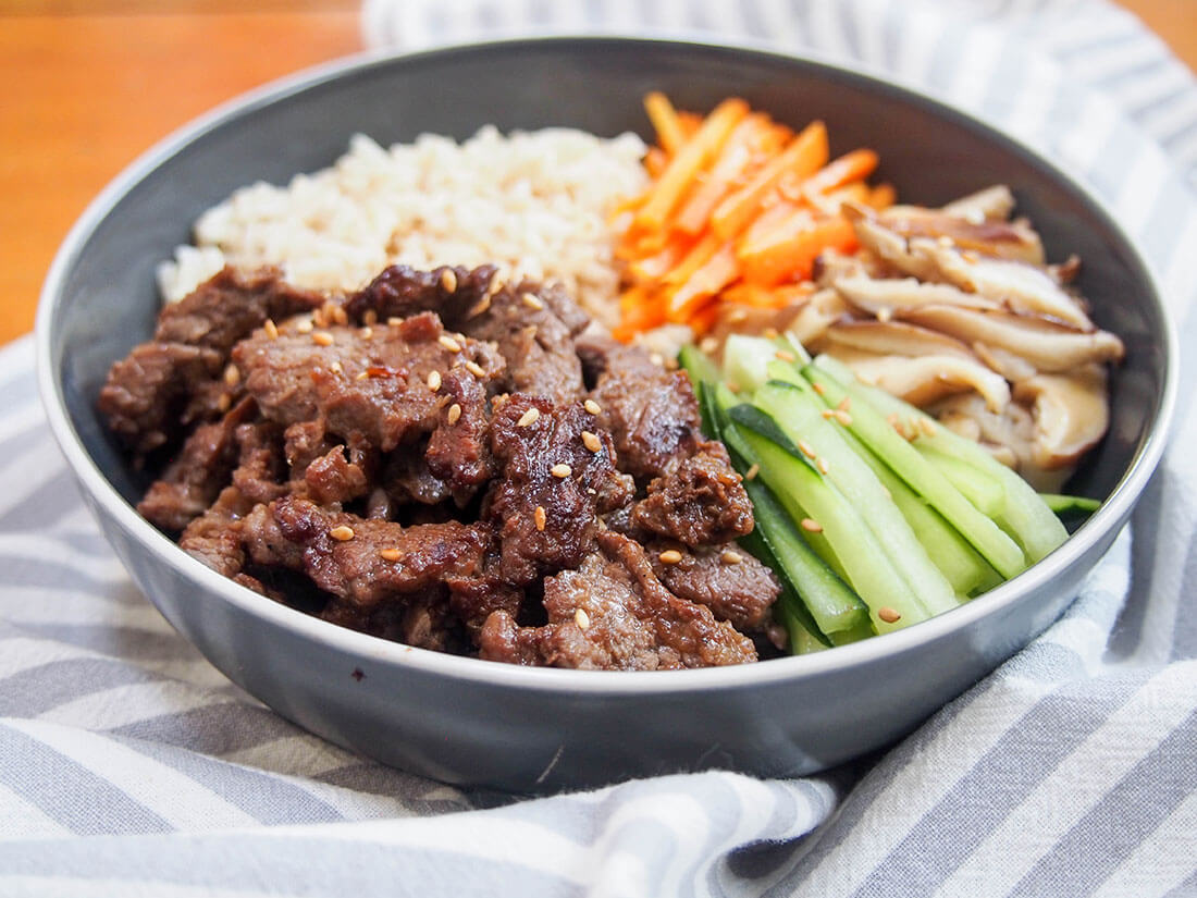 Мясо по корейски рецепт приготовления. Пулькоги (бульгоги. Пулькоги Тукпеги. Пулькоги топаб. Корейские бульгоги.