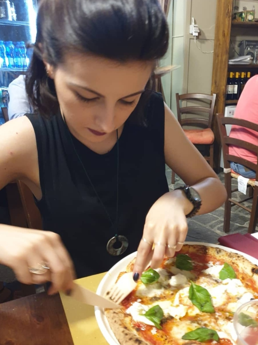 Dégustation de pizza napolitaine et dégustation de vin fabriqué par nos soins - Airbnb