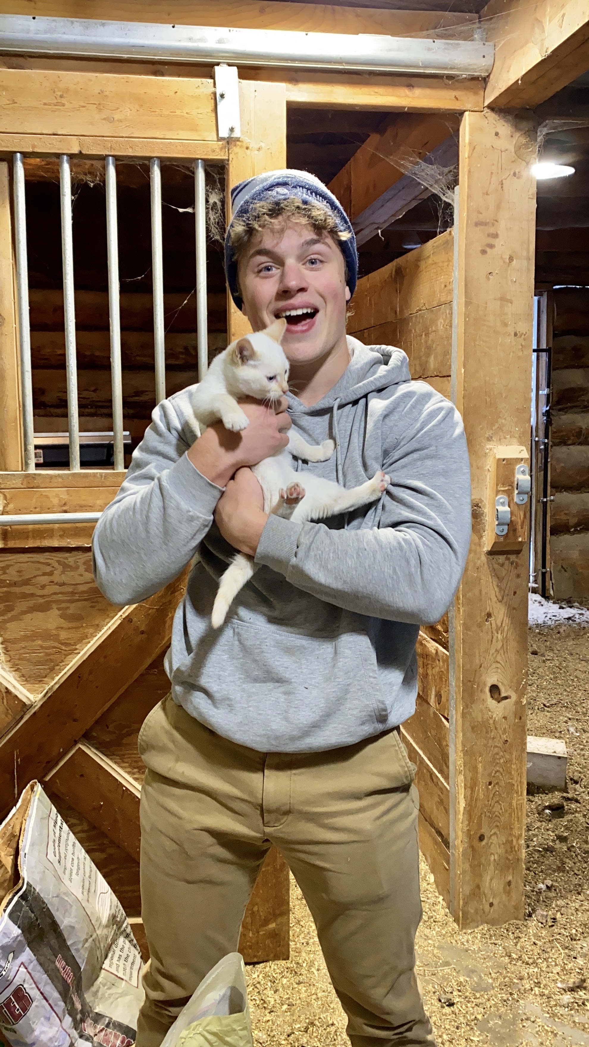 Farm, Animal and Garden Tour Airbnb