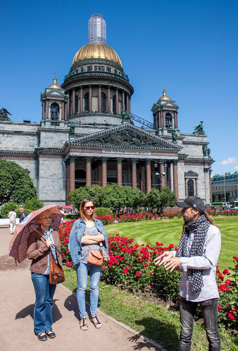 Getting to know Petersburg right Airbnb