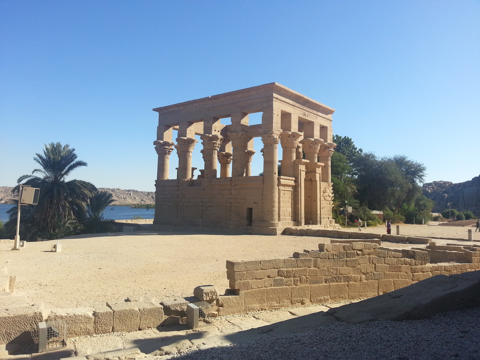 Visit Aswan, the temple of Philae and more Airbnb