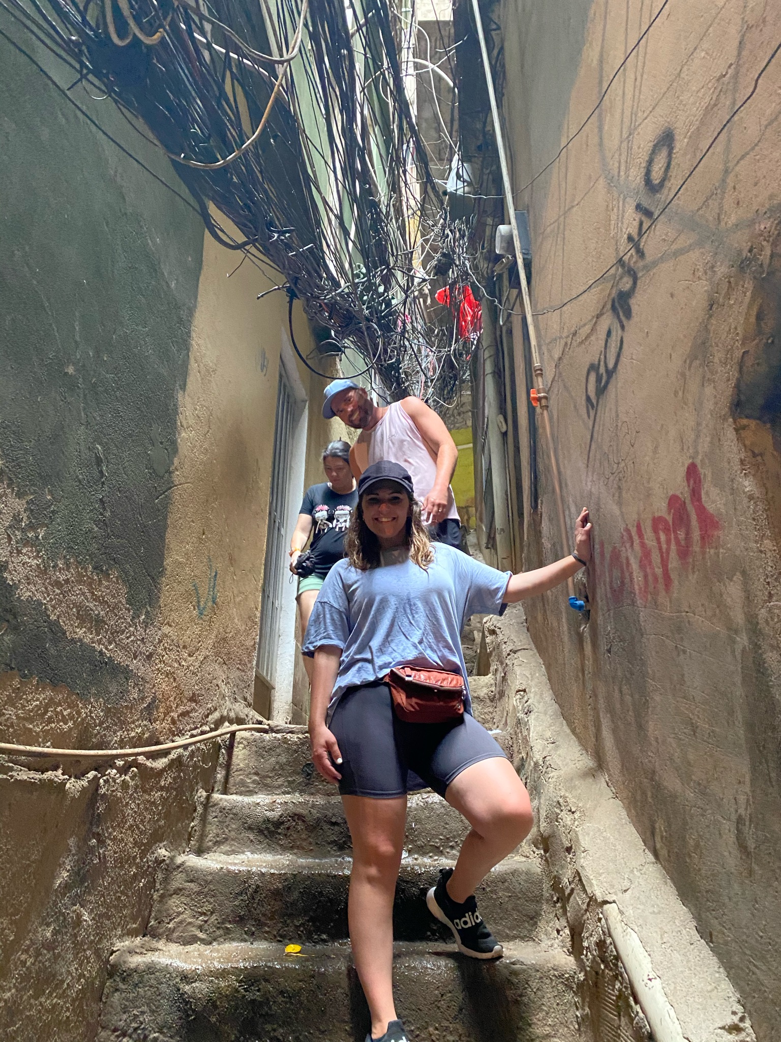 favela tour airbnb