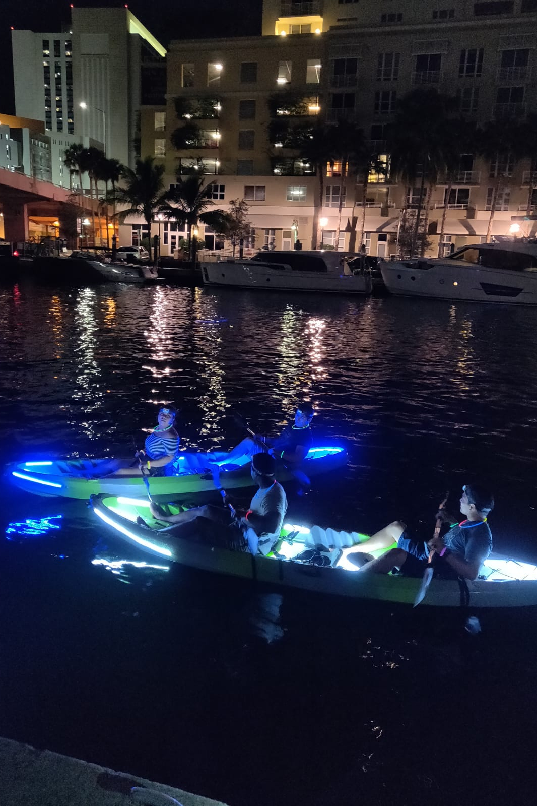 Kayak de noche en Ft. Lauderdale Airbnb