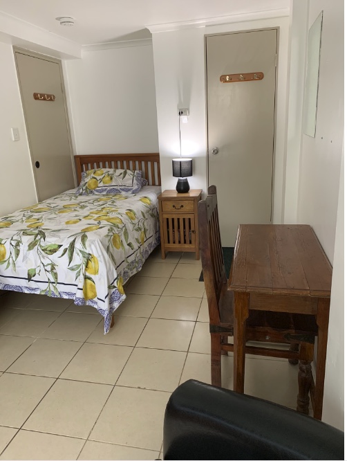 Private room with ensuite