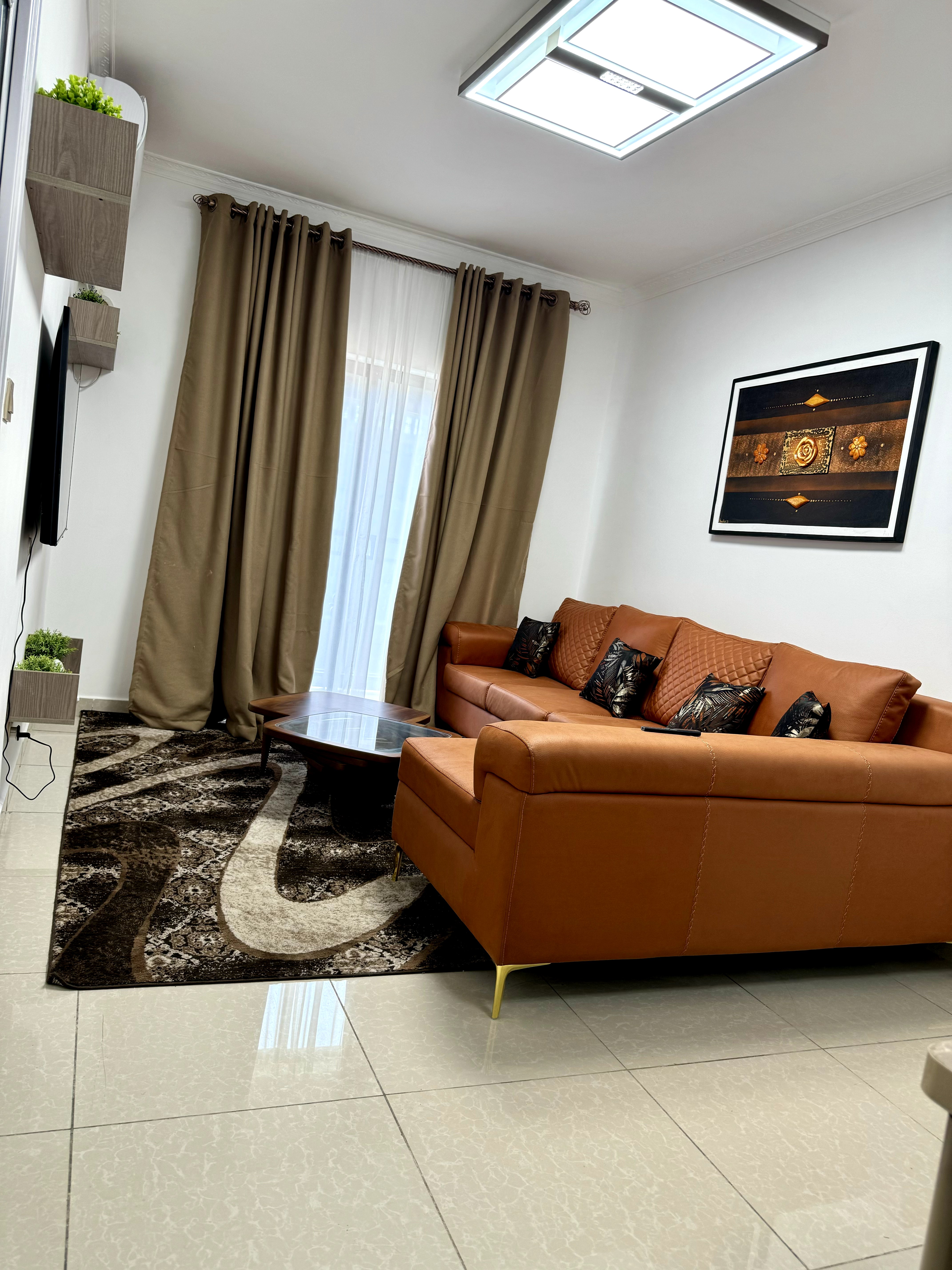 3 Bedrooms cosys, Kipé, Conakry