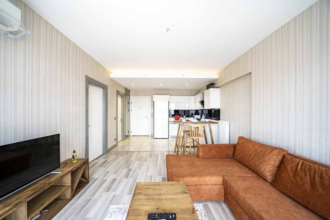 Stylish furnished flat at AllureTower _ NS83oovqbf