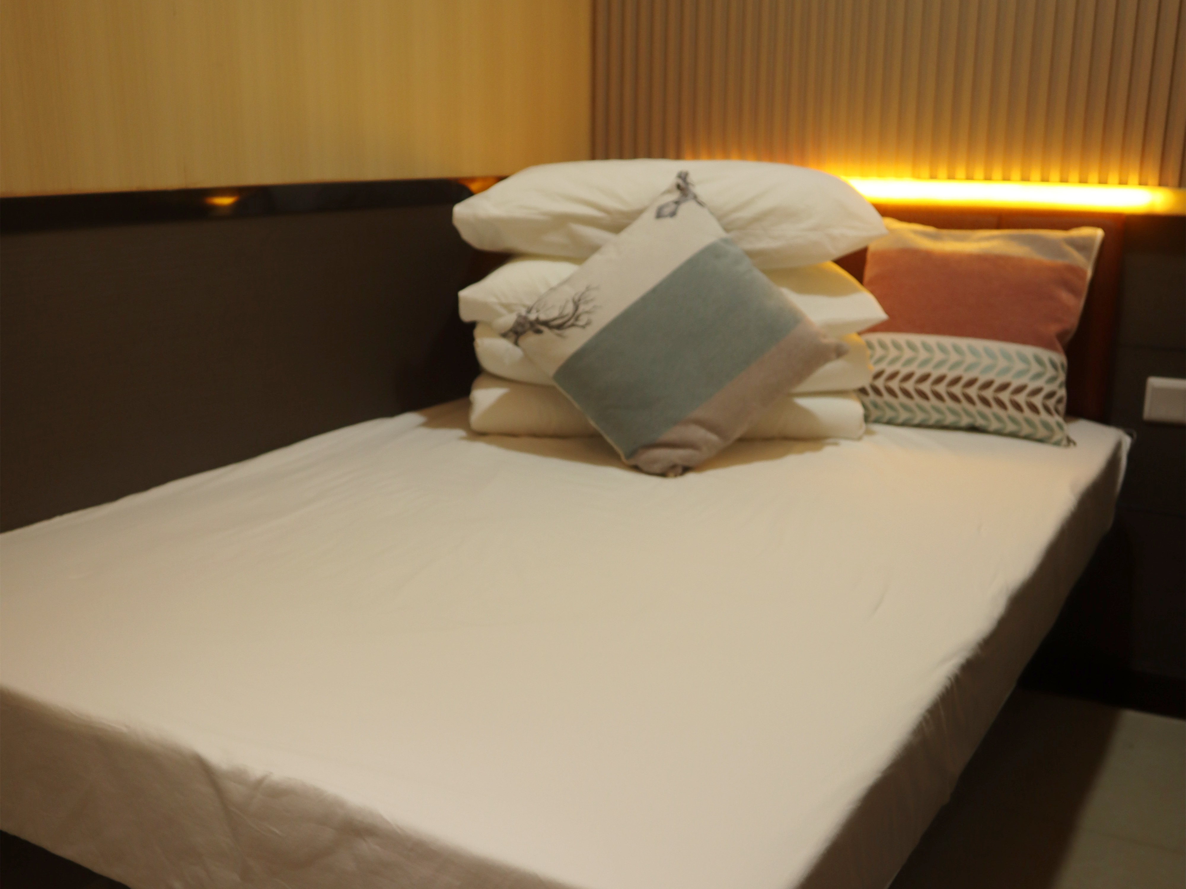 A1.Nathan Road,Jordan,Kowloon/1 min MTR/Double bed