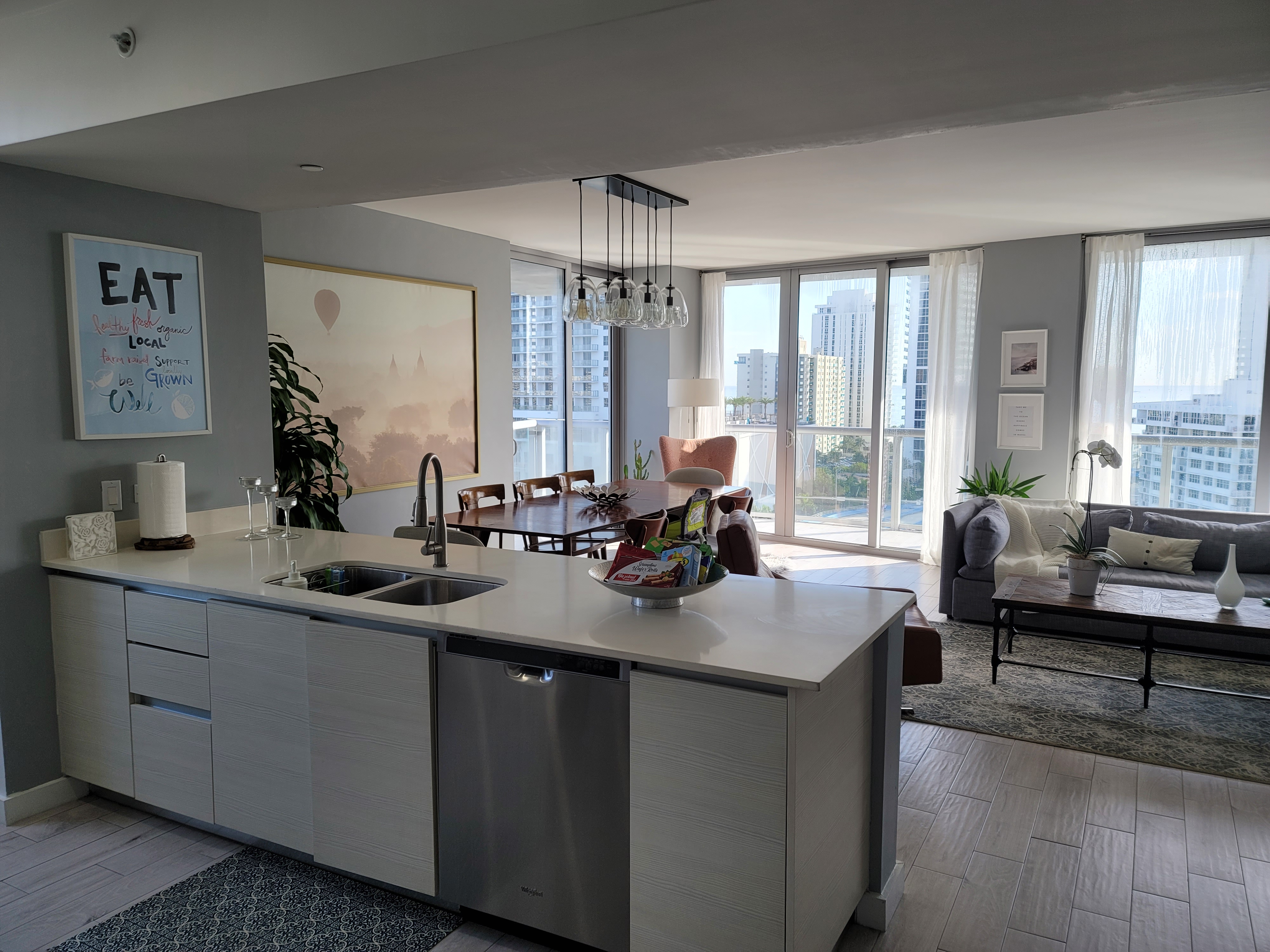 Modern 3BR/3BA Ocean View | Hallandale & Aventura in Hallandale Beach, Broward County