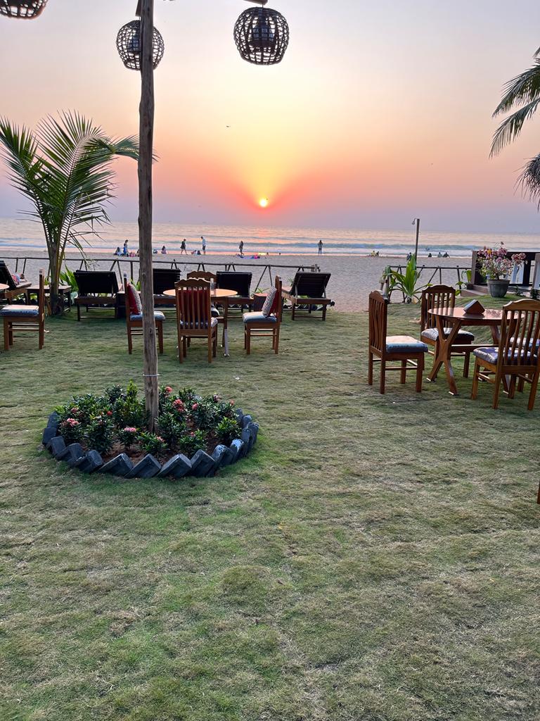 Sea View Room with Stairway Agonda Beach Bungalow