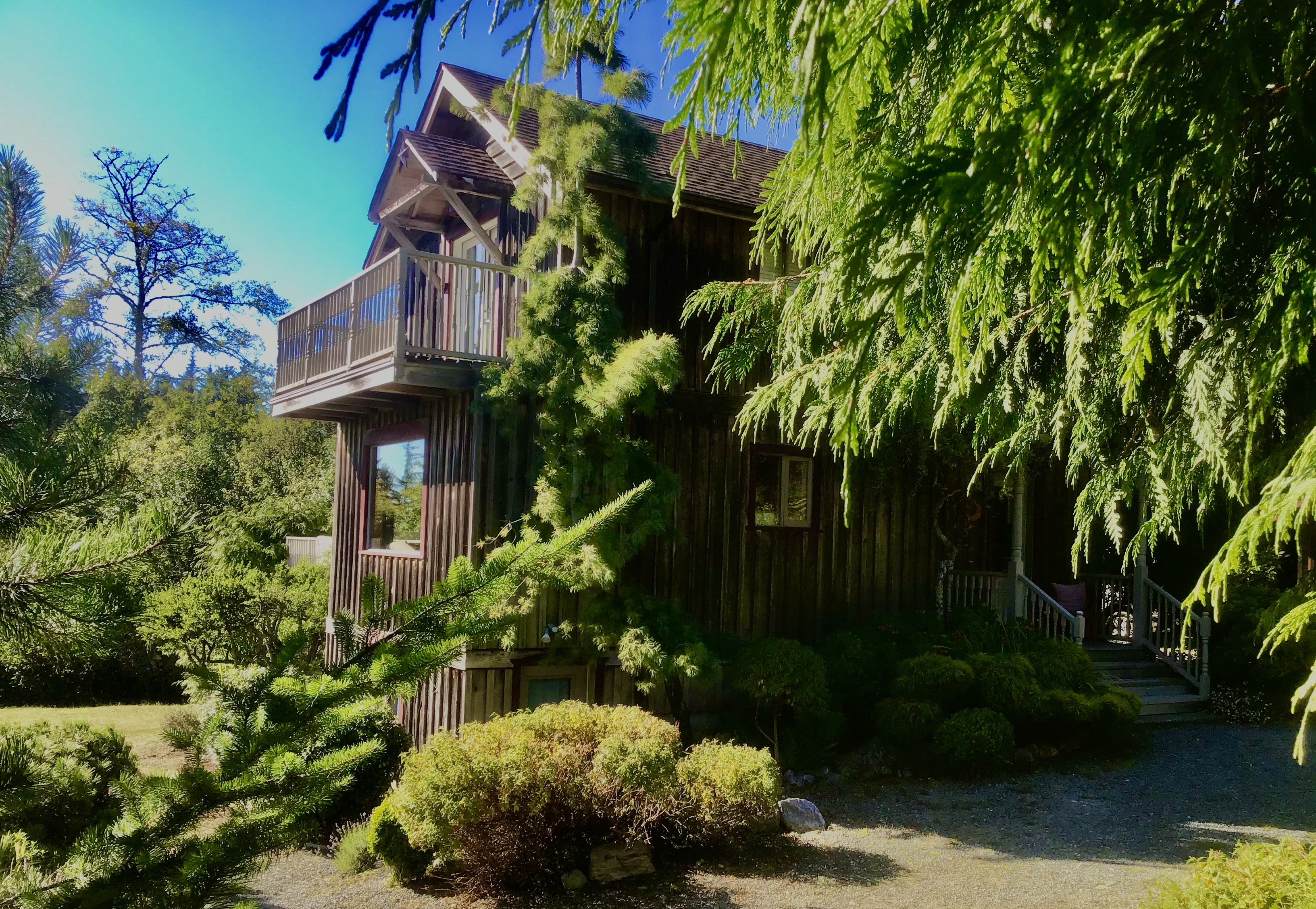French Beach Cottage Shirley & Jordan River