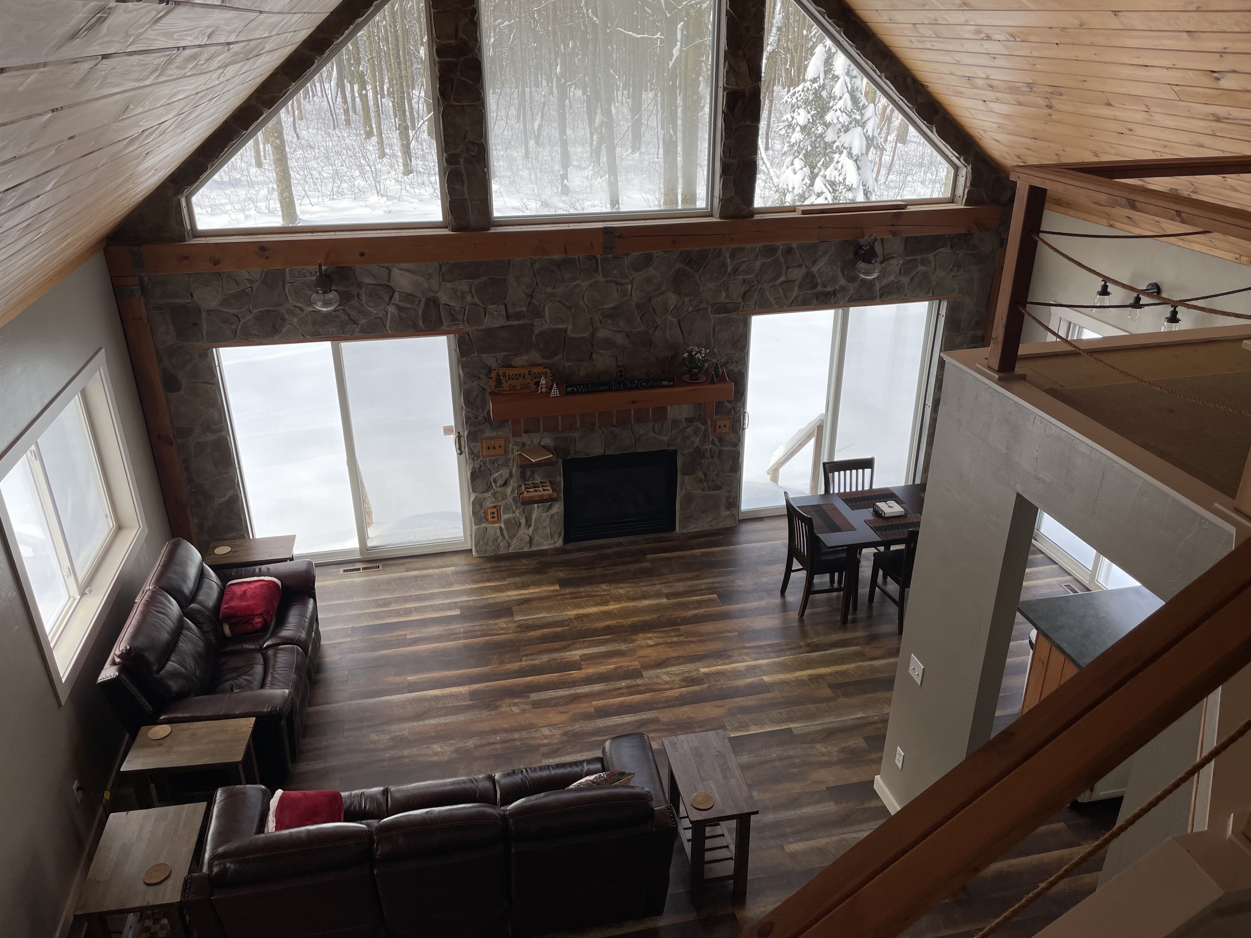 Lacona Lodge