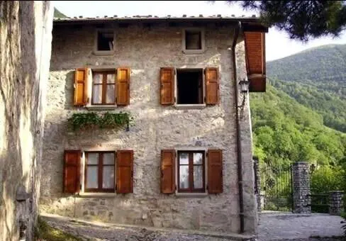Panoramisch genieten in Italie in Brumano, Bergamo