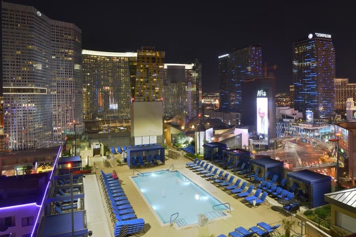 Polo Towers 2bd Las Vegas Strip Condo #A in Unincorporated Areas, Clark County Nv