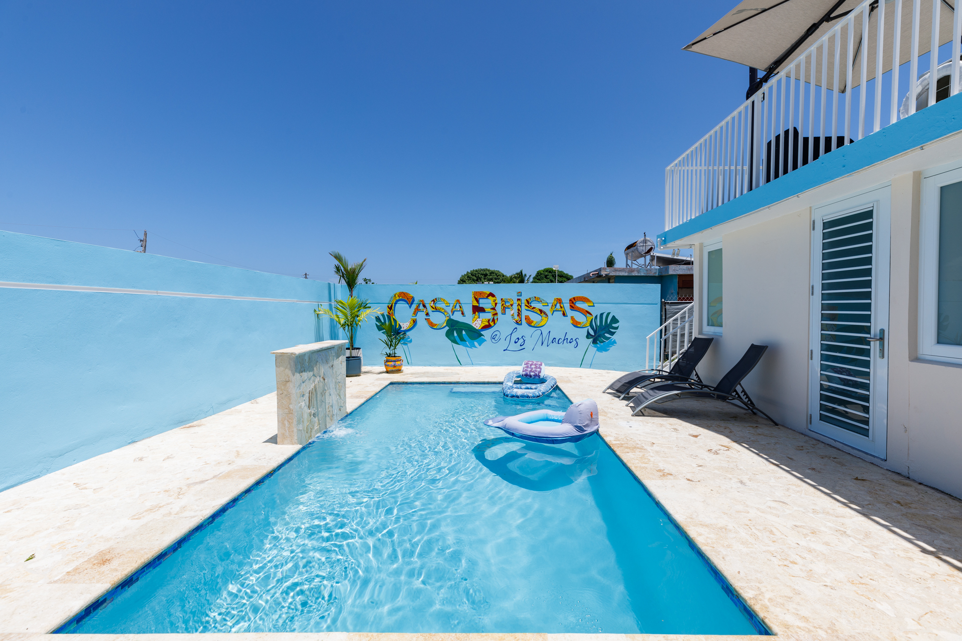 Stylish 3 Bed/2Bath with Pool & Solar Panels