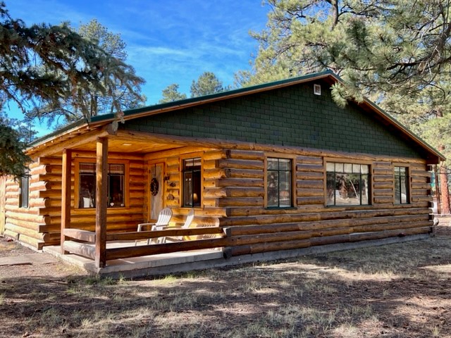 Alpine Spruce Cabin - family-friendly and spacious