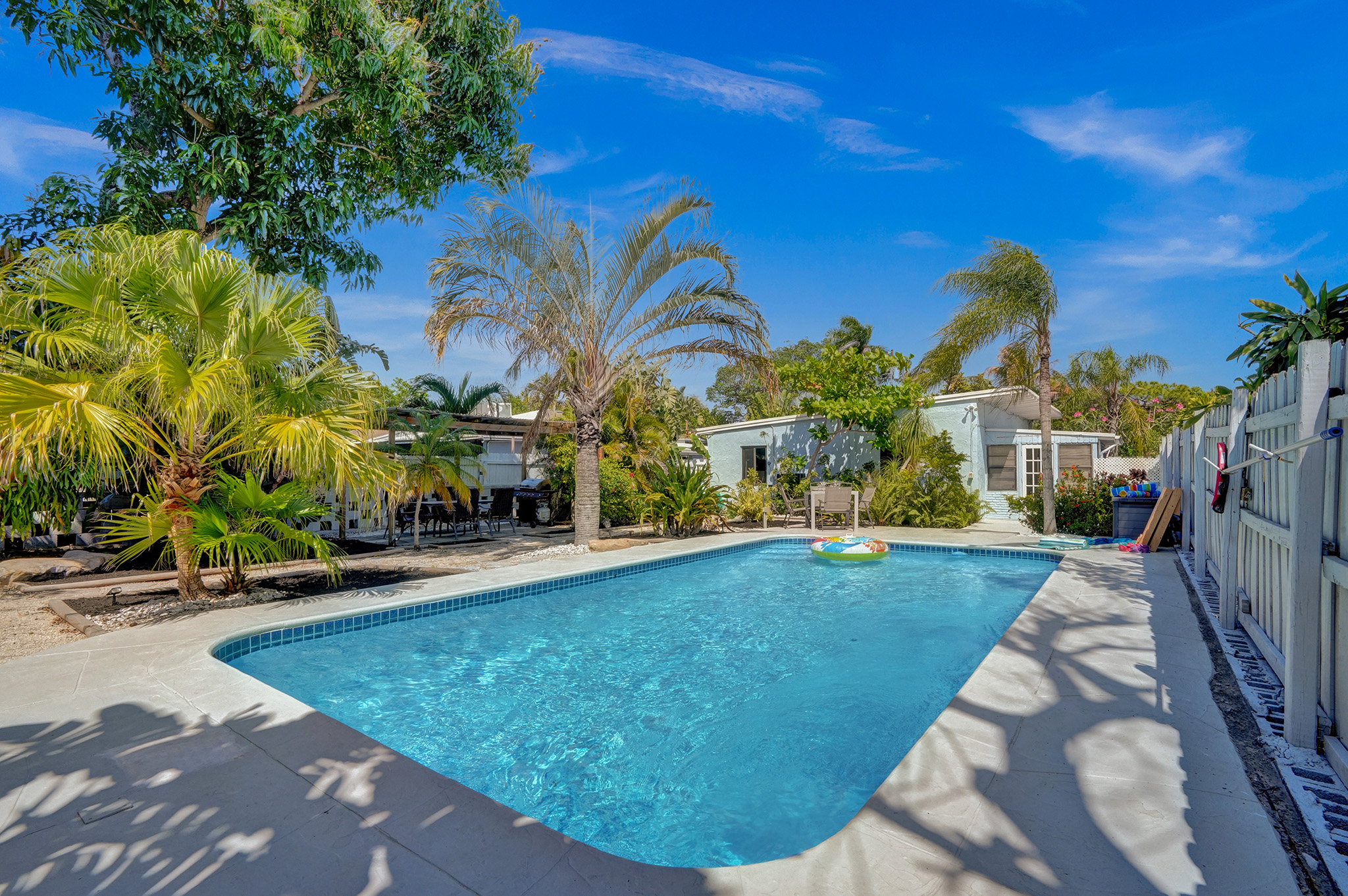 Private Pool | King Bed | BBQ & Hammock in Fort Lauderdale, Broward County