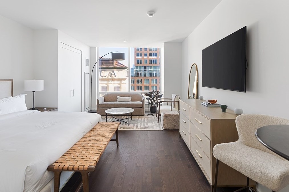 Back Bay Ultra Luxury Studio at Raffles Boston in Back Bay, Boston