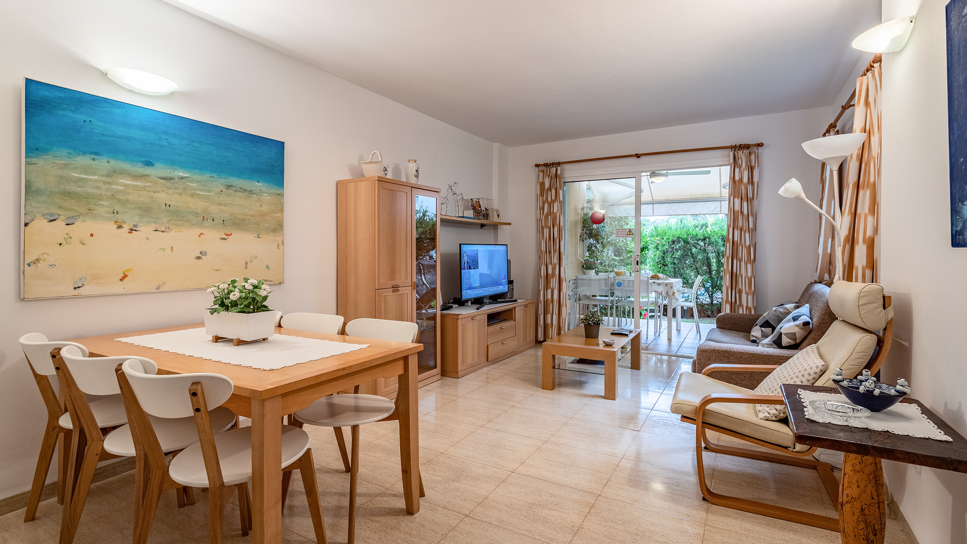 PRECIOSO APARTAMENTO ,PL. BAJA CON JARDIN PRIVADO in Pollença, Mallorca