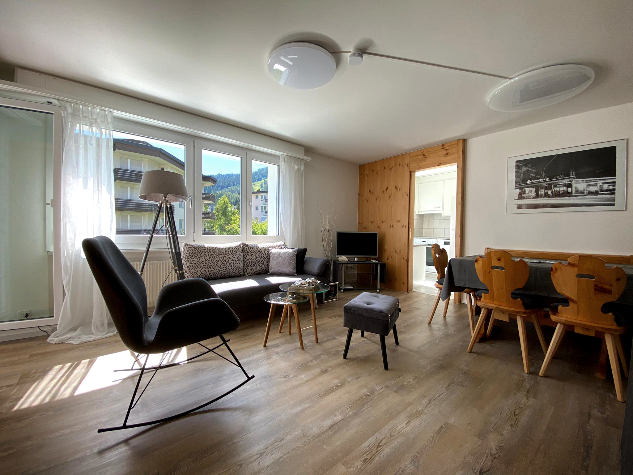 central TOP apartment Chesa Ravaisch