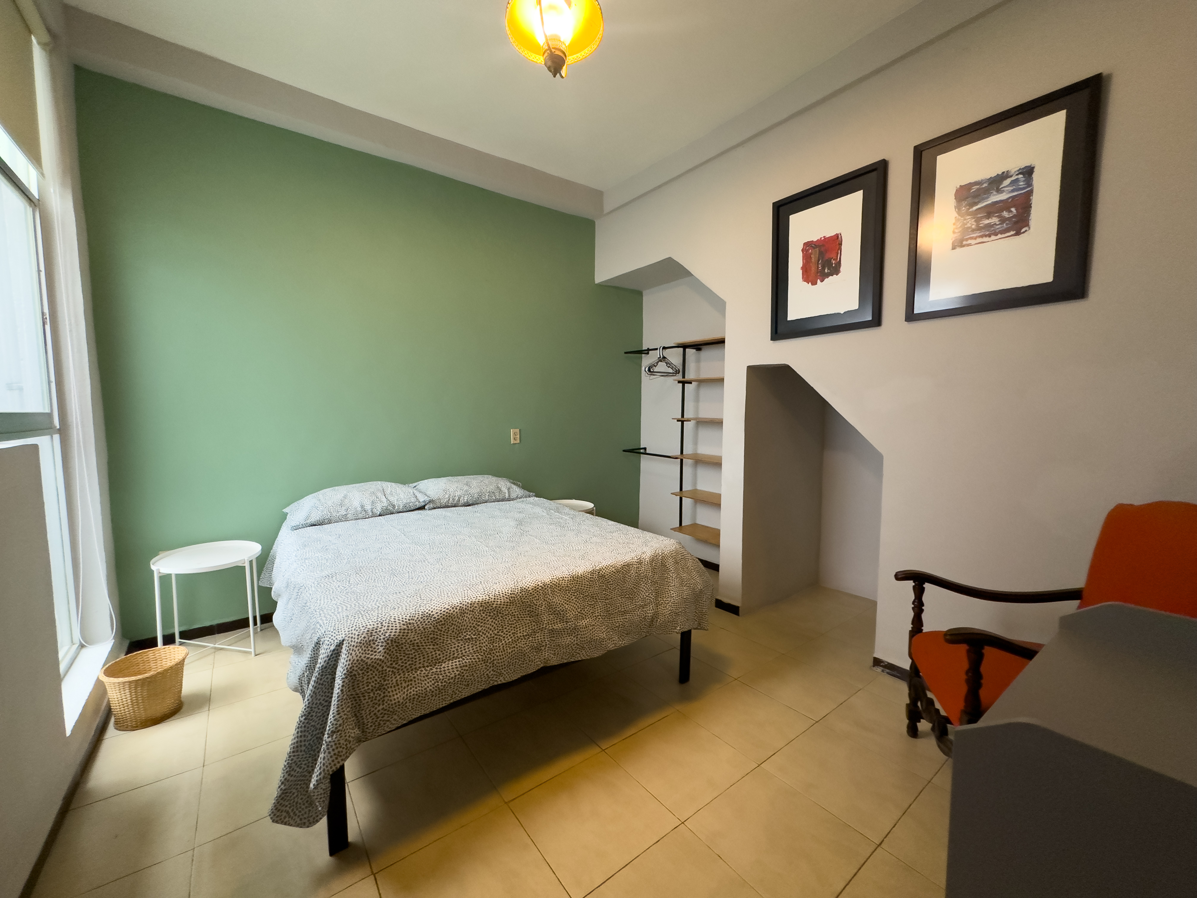 Fourth in Roma Norte: Queen size bed 2