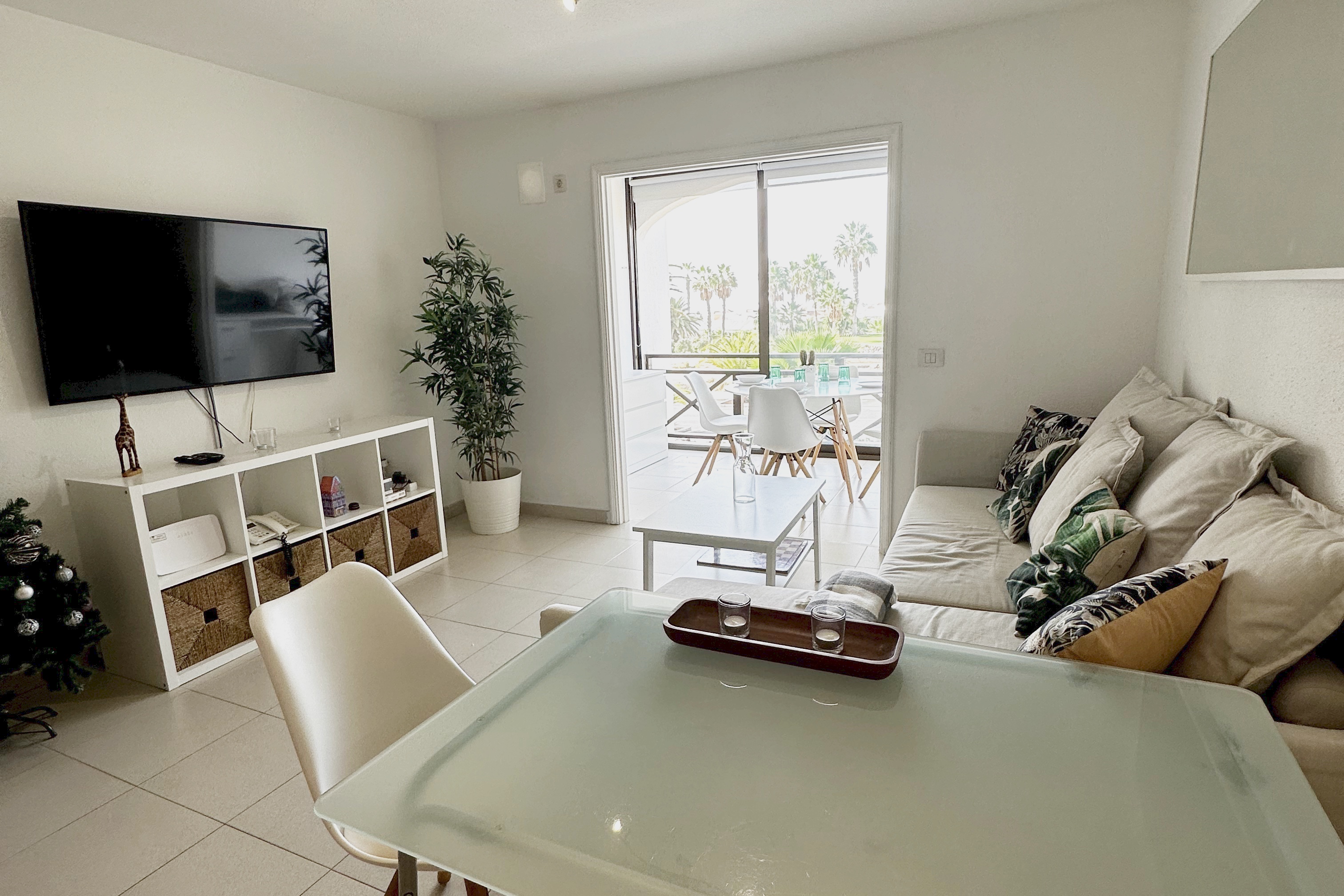 apartment in yellow golf course