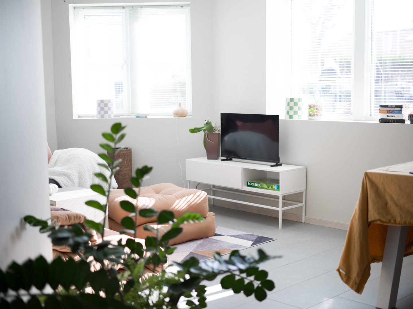 Fresh, Brand New Downtown Apartment