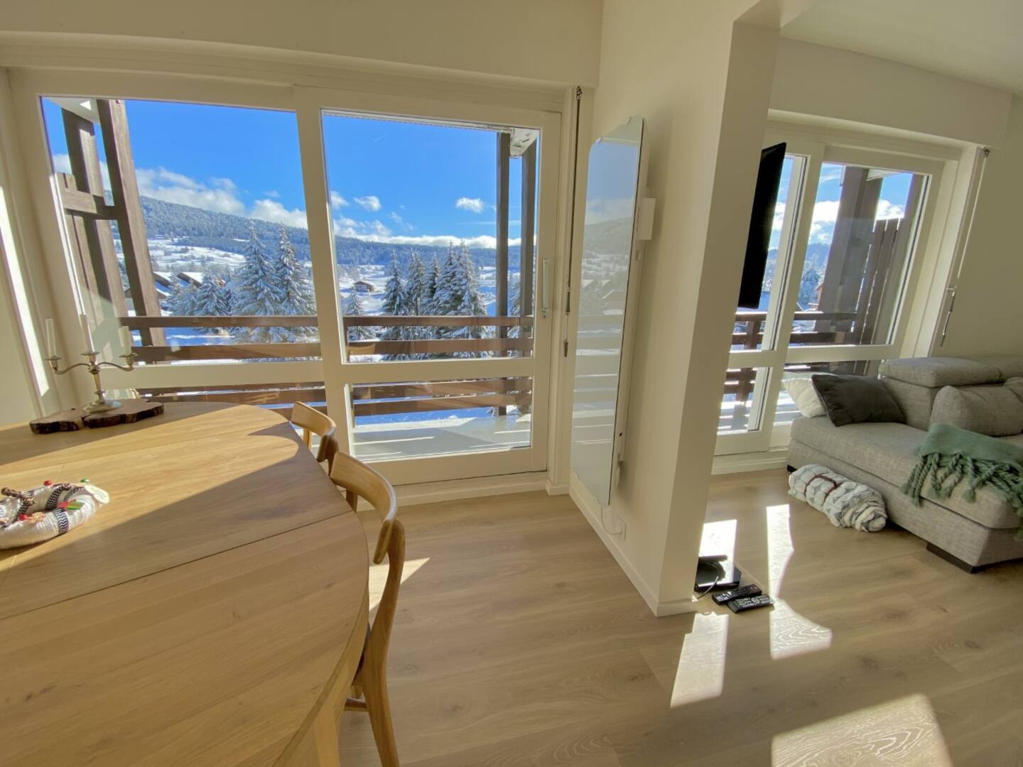 Sunny duplex, mountain view