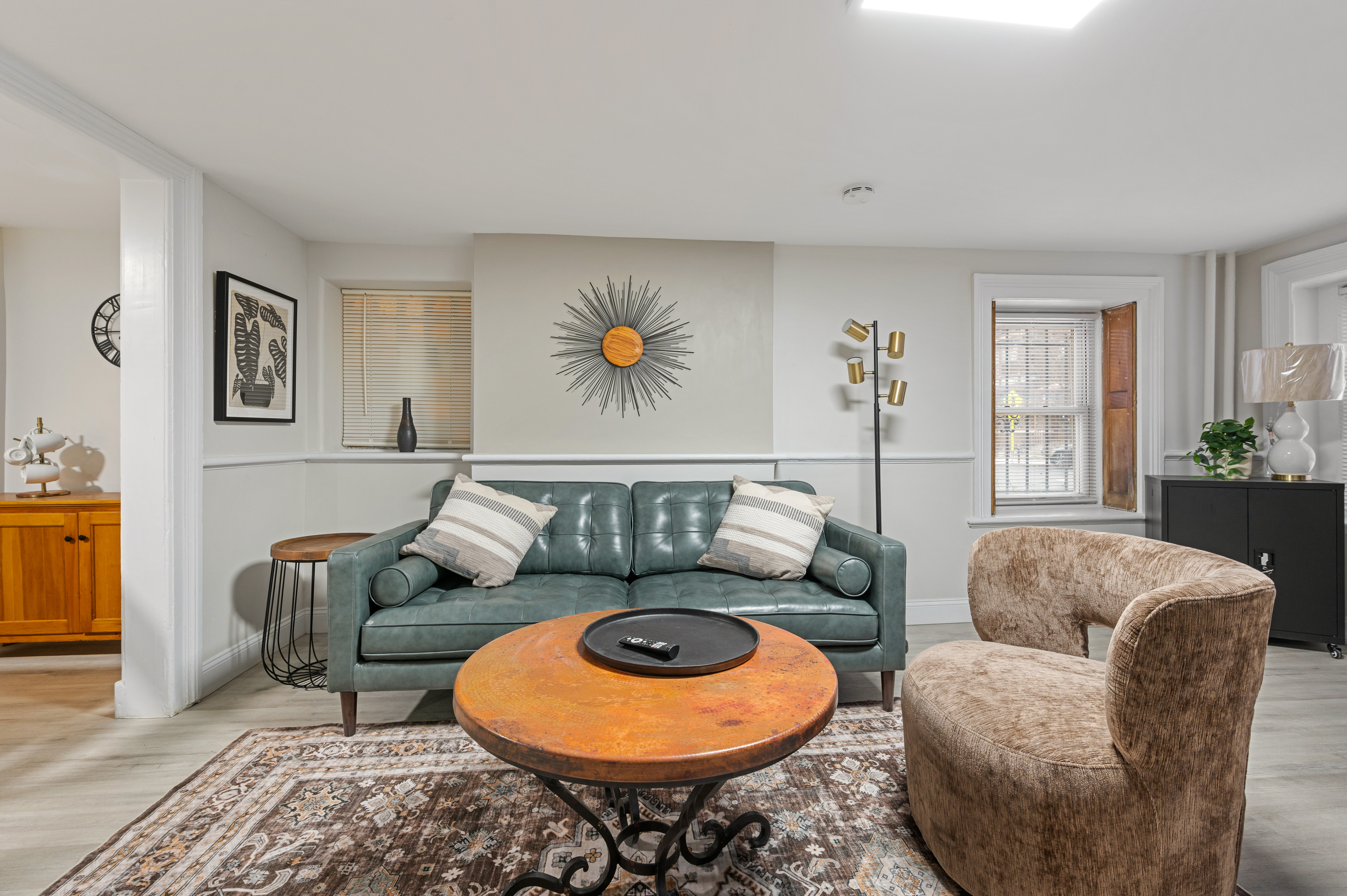 Lark St Oasis: Parking & Laundry in SIXTH WARD, Albany